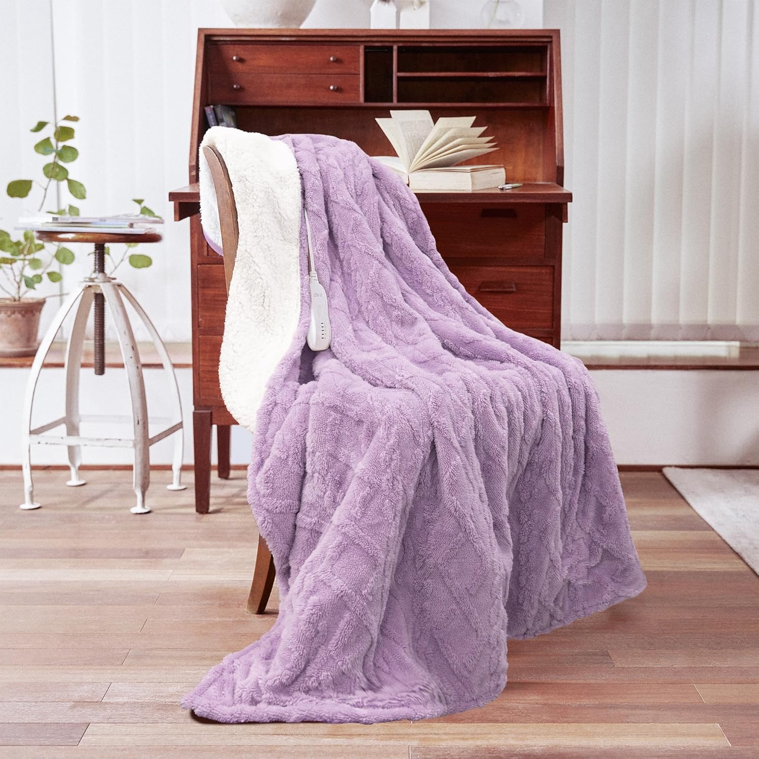 Heated Blanket-Electric Blanket 50"x60" Soft Heated Throw Blanket with 5 Heating Levels & 3 Hours auto-Off,Machine Washable(Purple - Image 2