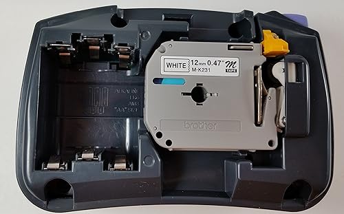 Miniatura 3 de Brother Etiquetadora PT-65 P-touch para el hogar y el pasatiempo con pantalla LCD