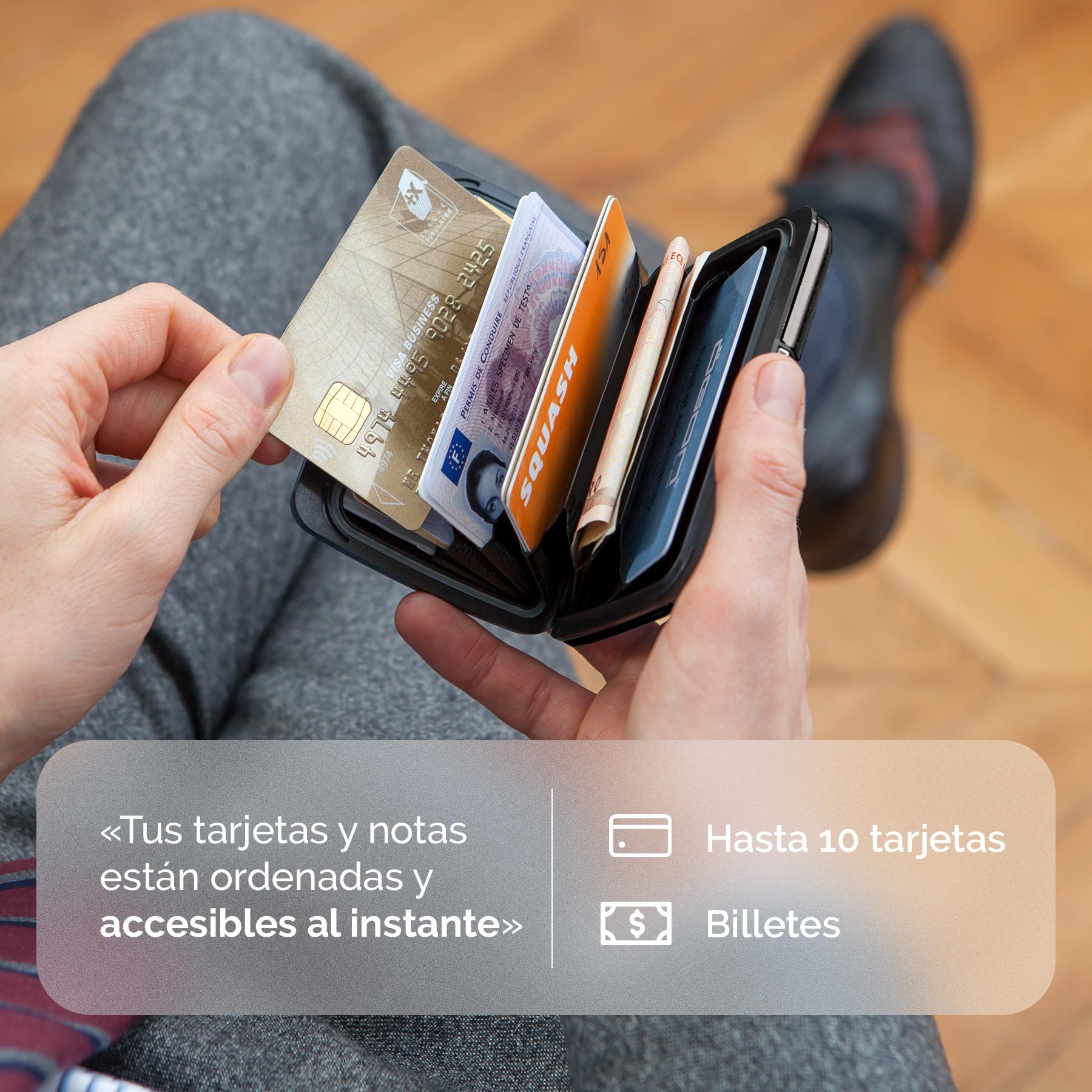 ÖGON -DESIGNS- Tarjetero de Aluminio con Cierre metálico, protección RFID contra el fraude y la desmagnetización, Cartera compacta, Modelo Smart Case Oslo