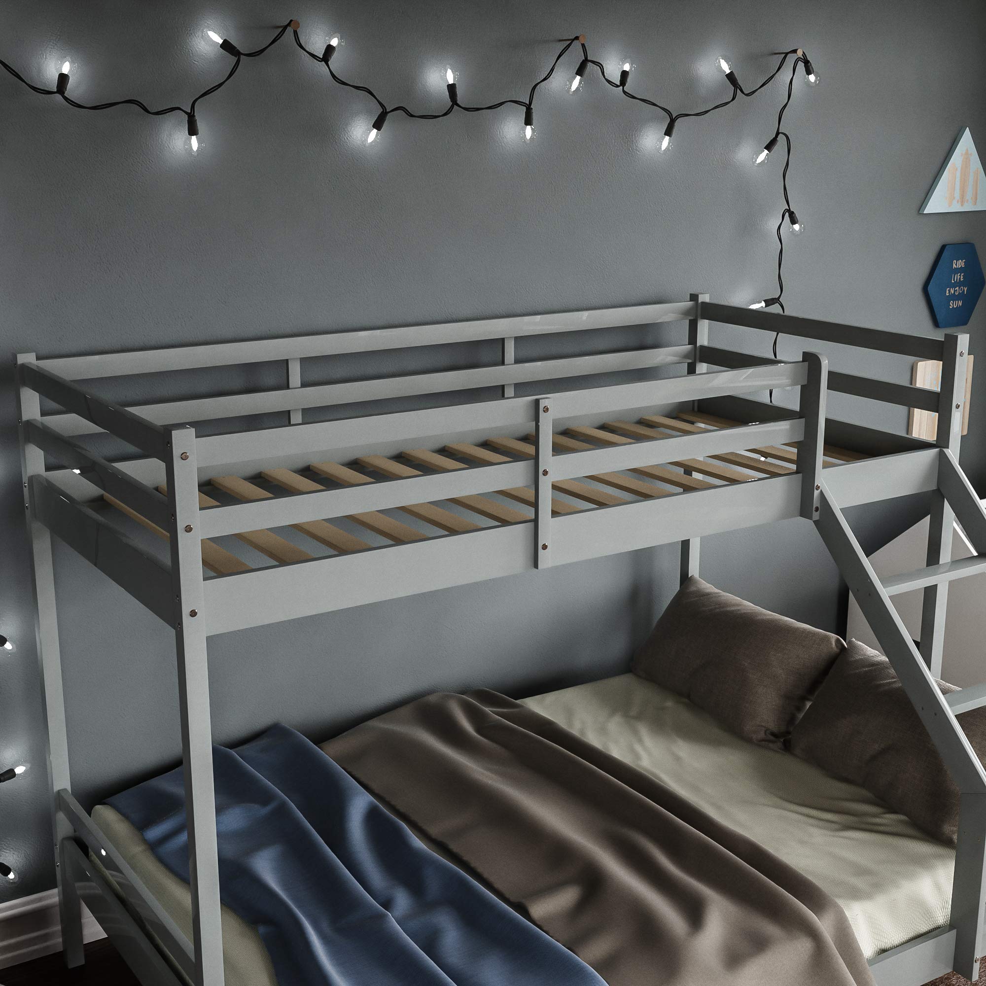 Vida Designs Sydney Triple Bunk Bed, Three Sleeper, Solid Pine Wood