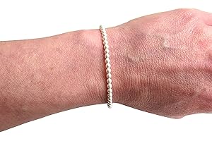 Pearl Bracelets for Women: Tiny Seed Pearl Jewelry for Timeless Elegance