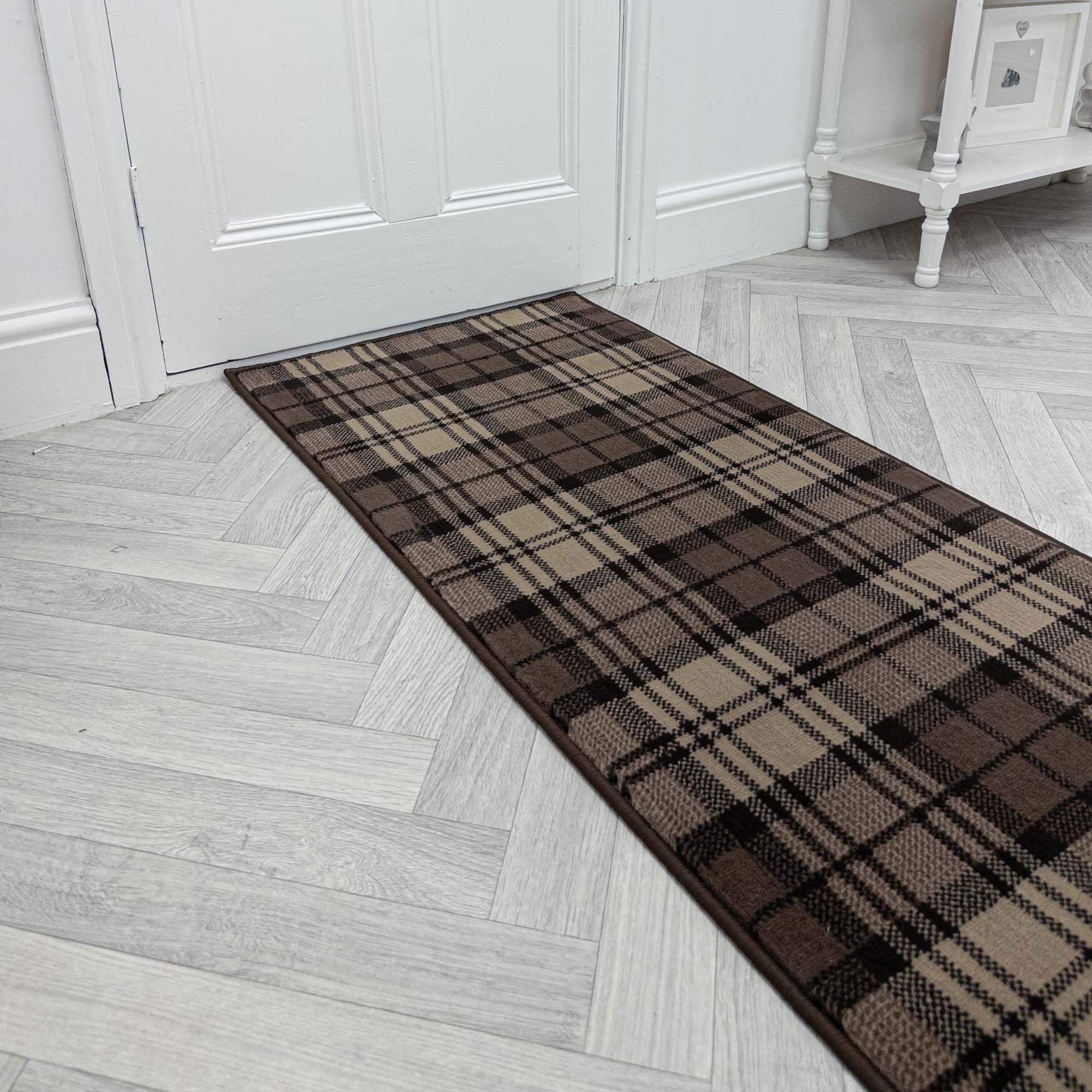 runrug Soft & Luxurious Hallway Runner Rug - Comfortable Carpet for Hall, Kitchen & Corridor - Multiple Sizes - Stain-Resistant, Dirt-Resistant - 100cm x 420cm - 9mm Thick - Tartan, Brown