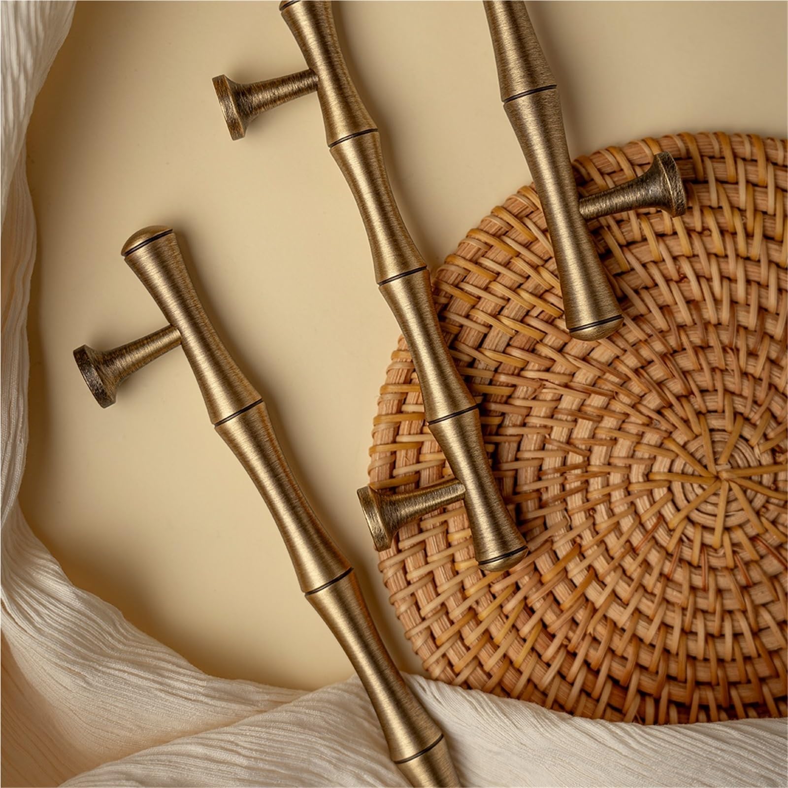 2 pezzi Maniglia for mobili in ottone anticato massiccio, pomello for cassetti e armadietti da cucina(96mm)