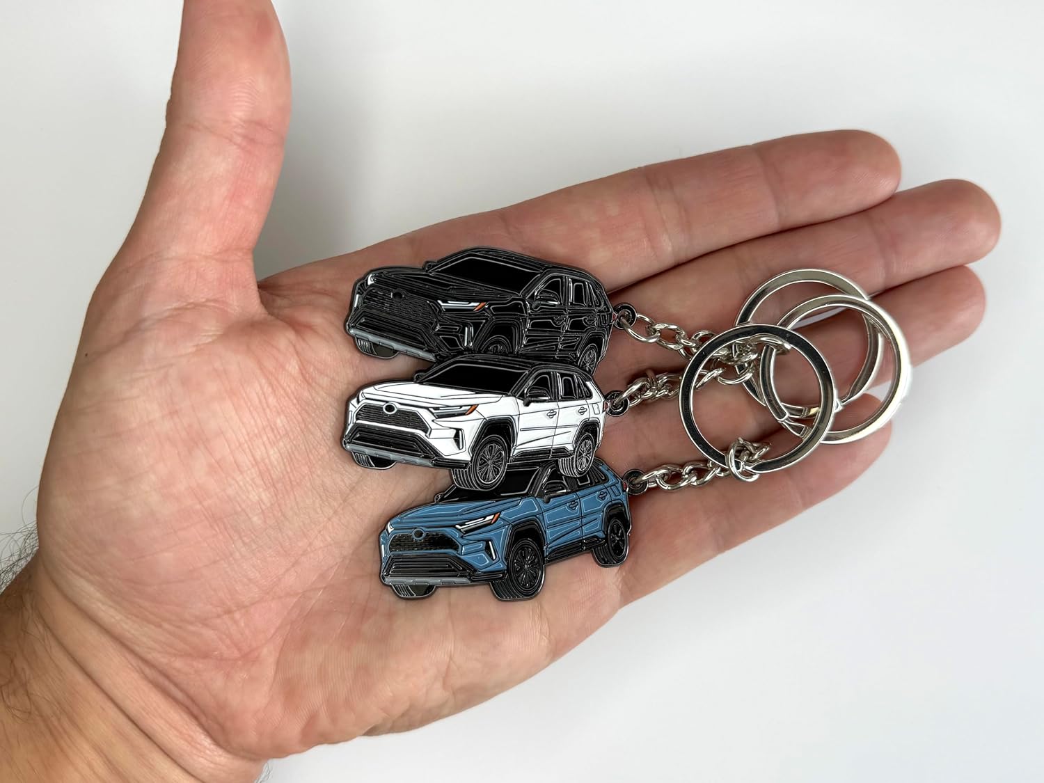 RAV4 Keychain - RAV 4 2025 Accessories metal key chain key fob cover trd car accessories gifts mods