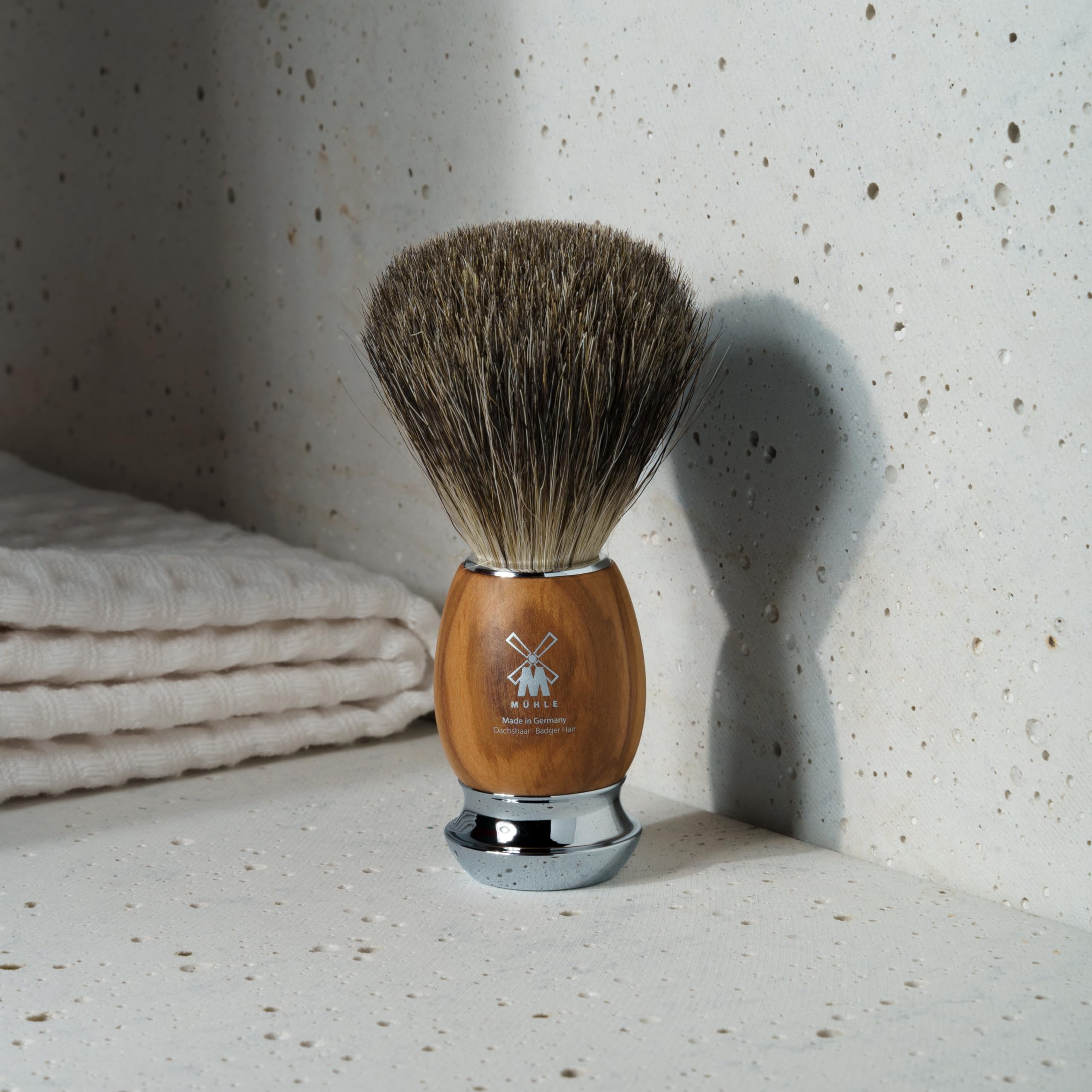 MÜHLE, pennello da barba con setole di tasso