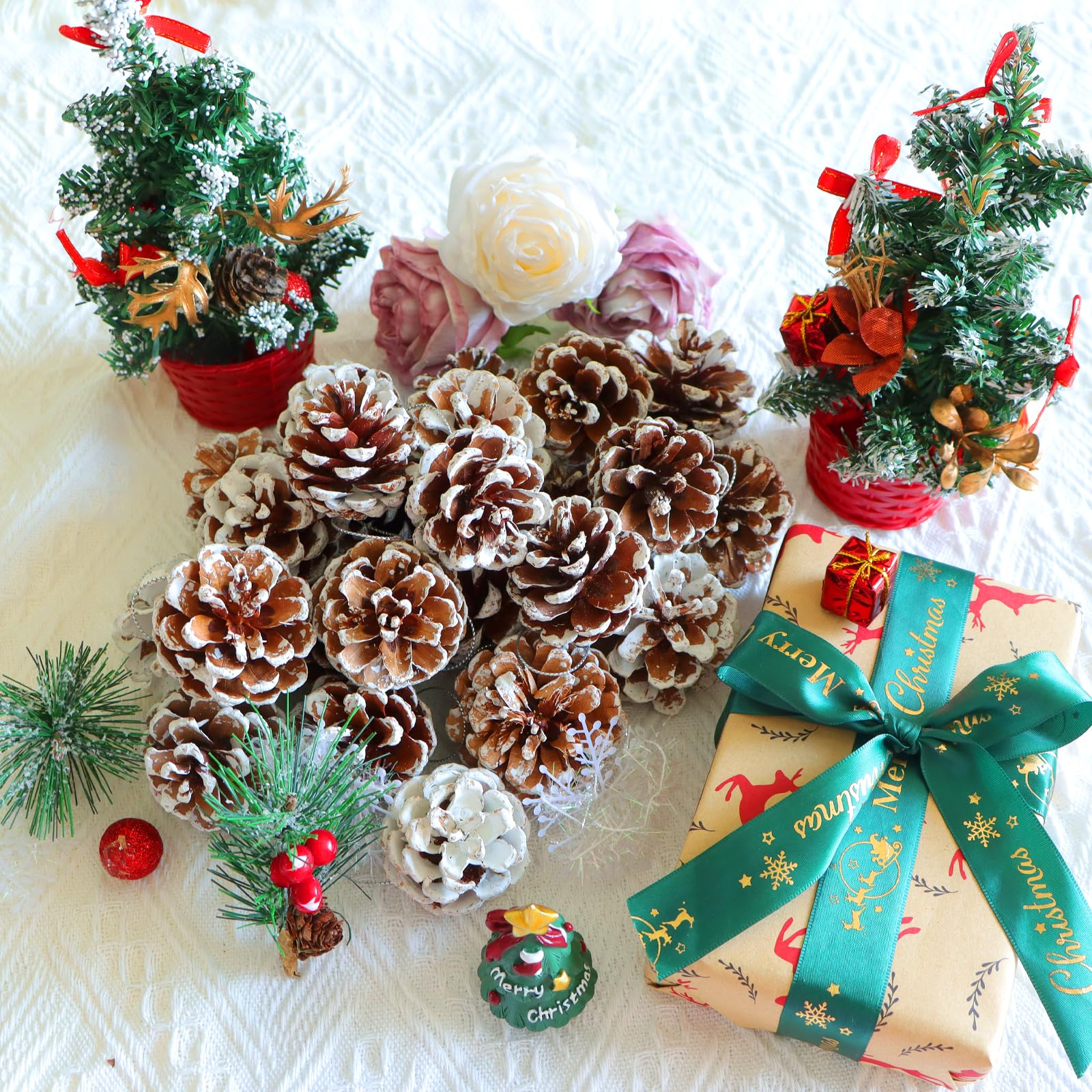 Whaline Lot De 25 Pommes De Pin De Noël Rustiques Naturelles De 4,1 à 6,1 Cm Avec Ficelle, Décorations En Vrac Pour Travaux Manuels, Décoration D'intérieur, Décoration D'arbre De Thanksgiving