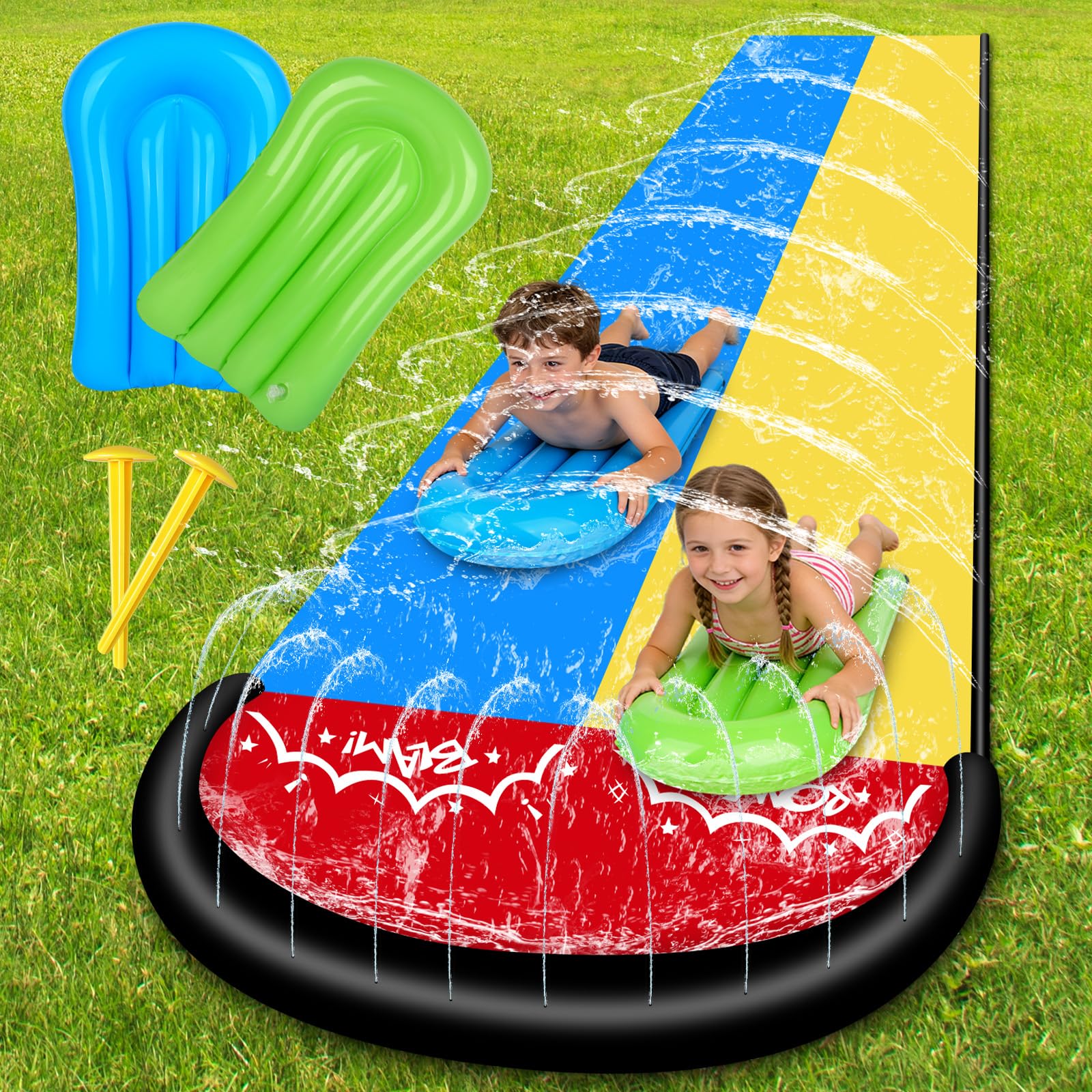 Scivolo ad acqua da giardino per bambini, 480 cm, con 2 bodyboard, scivolo gonfiabile con irrigatore integrato, giocattolo d'acqua estivo, doppio scivolo per esterni e prati