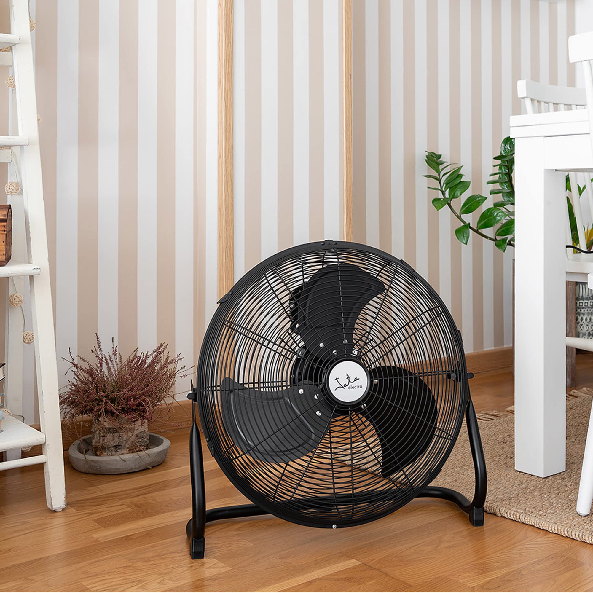 JATA VC3000 - Ventilador de aire industrial con 3 aspas metálicas. Gran ventilación. 3 velocidades. Multiorientable. Rejilla protectora trasera y delantera. Medidas: 50 x 55 cm