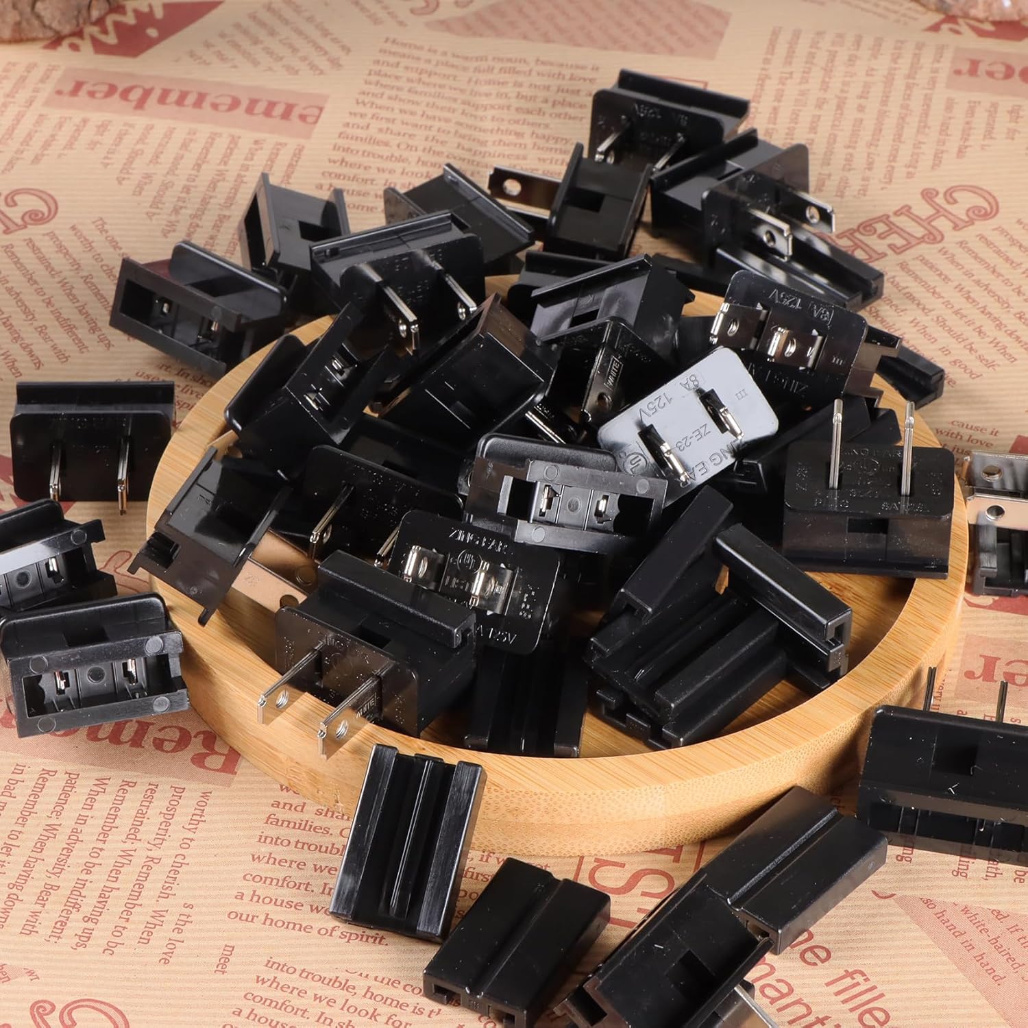Electric Plugs - 26PCS Male and Female Vampire Plug - SPT-1 Black for Christmas Light Strings & Lamps and DIY Projects