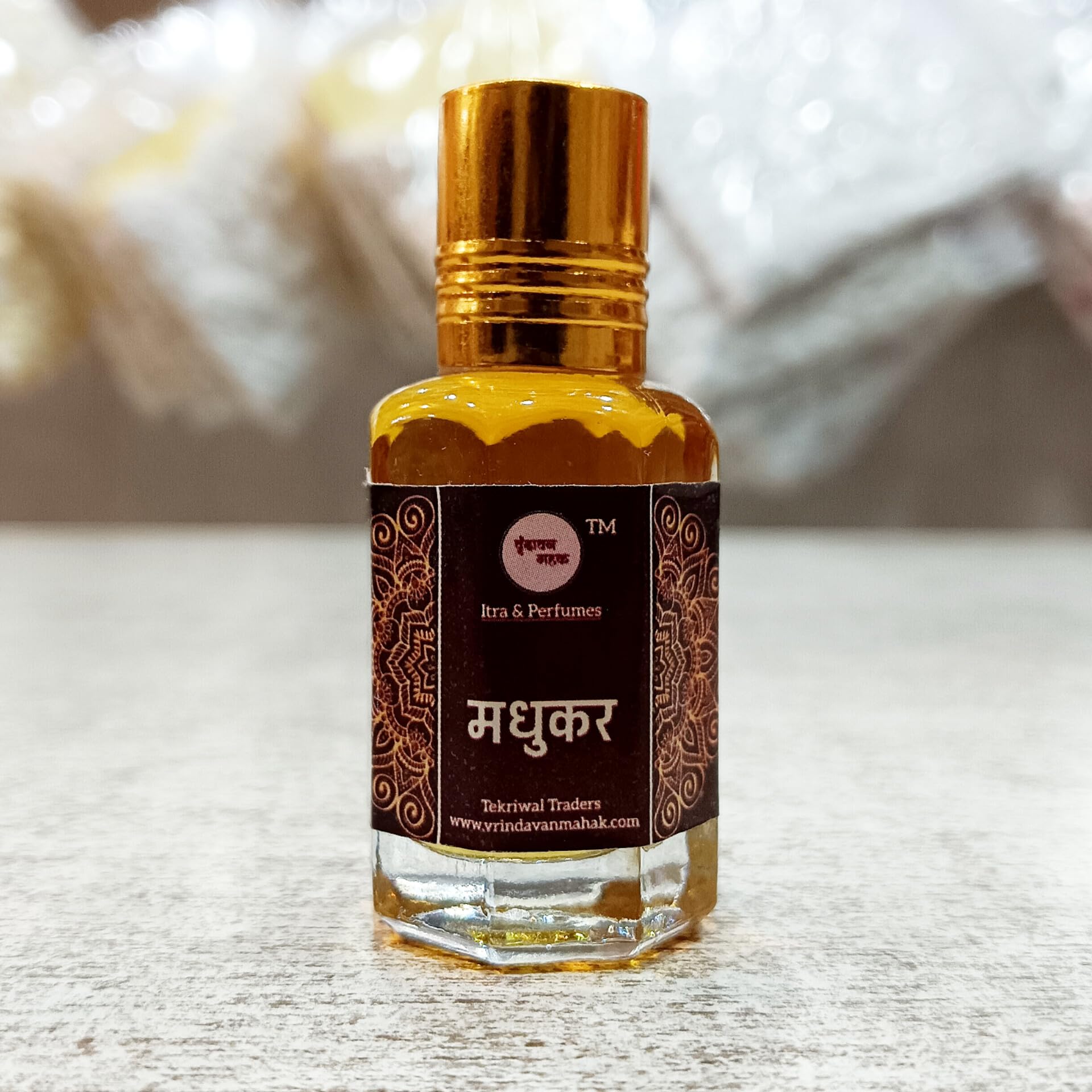 Vrindavan Mahak Madhukar Attar | Vrindavan Itra | Alcohol-Free Attar with Rose, Oudh, Musk, Floral & Sweet Sandal | 12ml Roll-On | Premium Long-Lasting Fragrance-picture-24