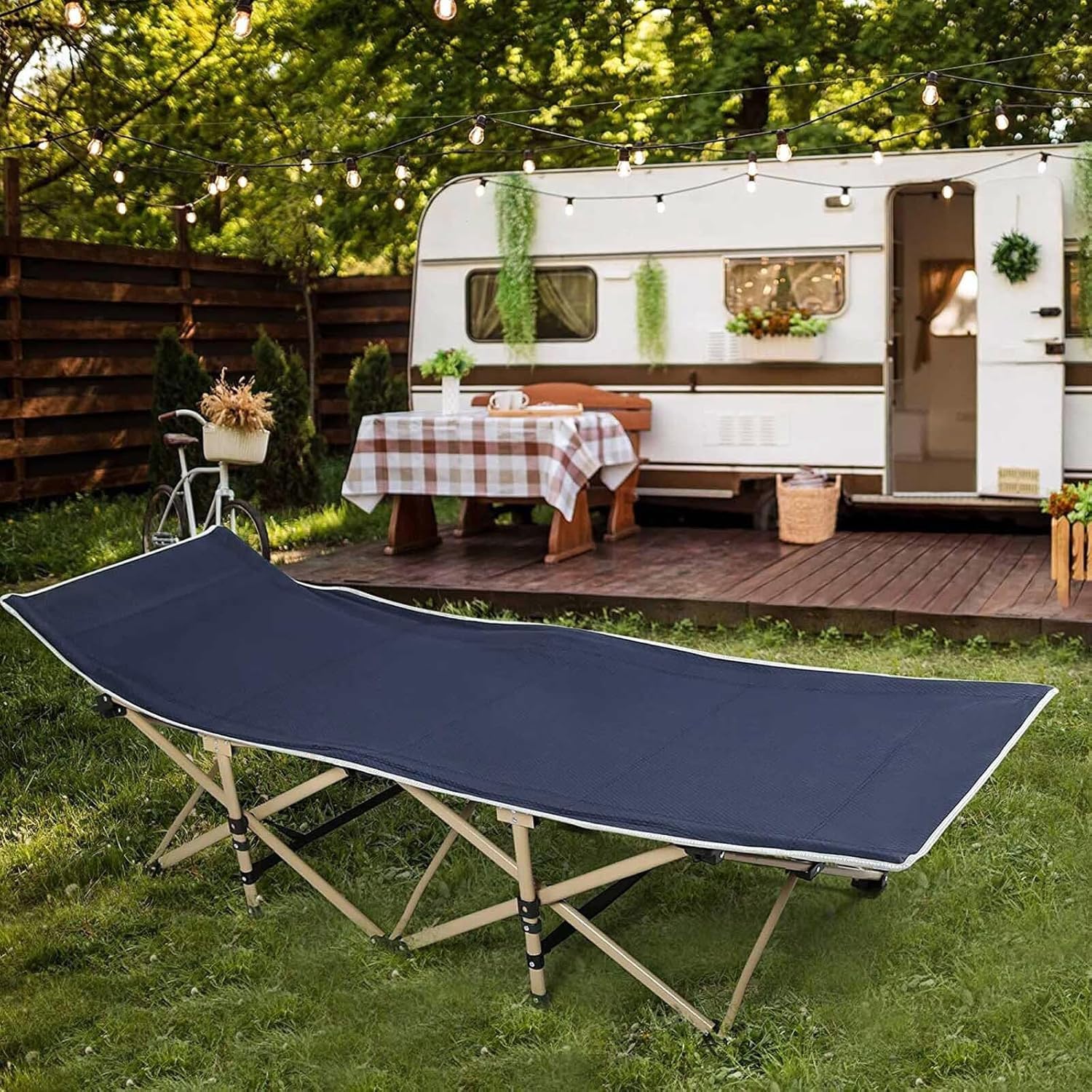 Campingbett Klappbar XL Feldbett 250kg Belastbar Faltbare Campingliege mit Seitentasche Tragbares Klappbett für Camping Outdoor Garten Strand Reise Gästebett Indoor Outdoor