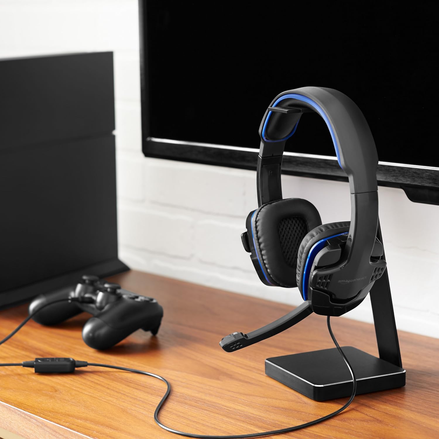 Amazon Basics Gaming Headset with Mic for Xbox One, PS4 and PC - Blue