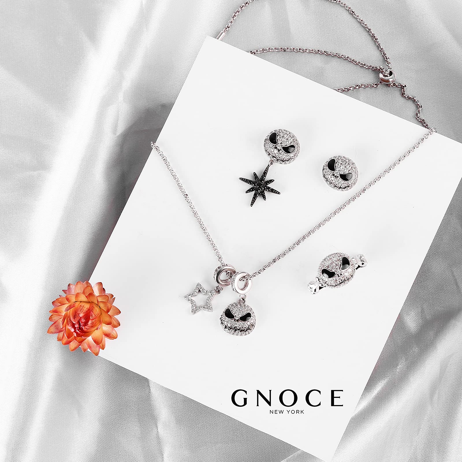 GNOCE "Jack Schädel Charm Anhänger 925 Sterling Silber Bead Charms mit Zirkonia Charm Schmuck für alle Armbänder Halsketten Geschenke Bijouterie für Halloween Damen Mädchen Baby