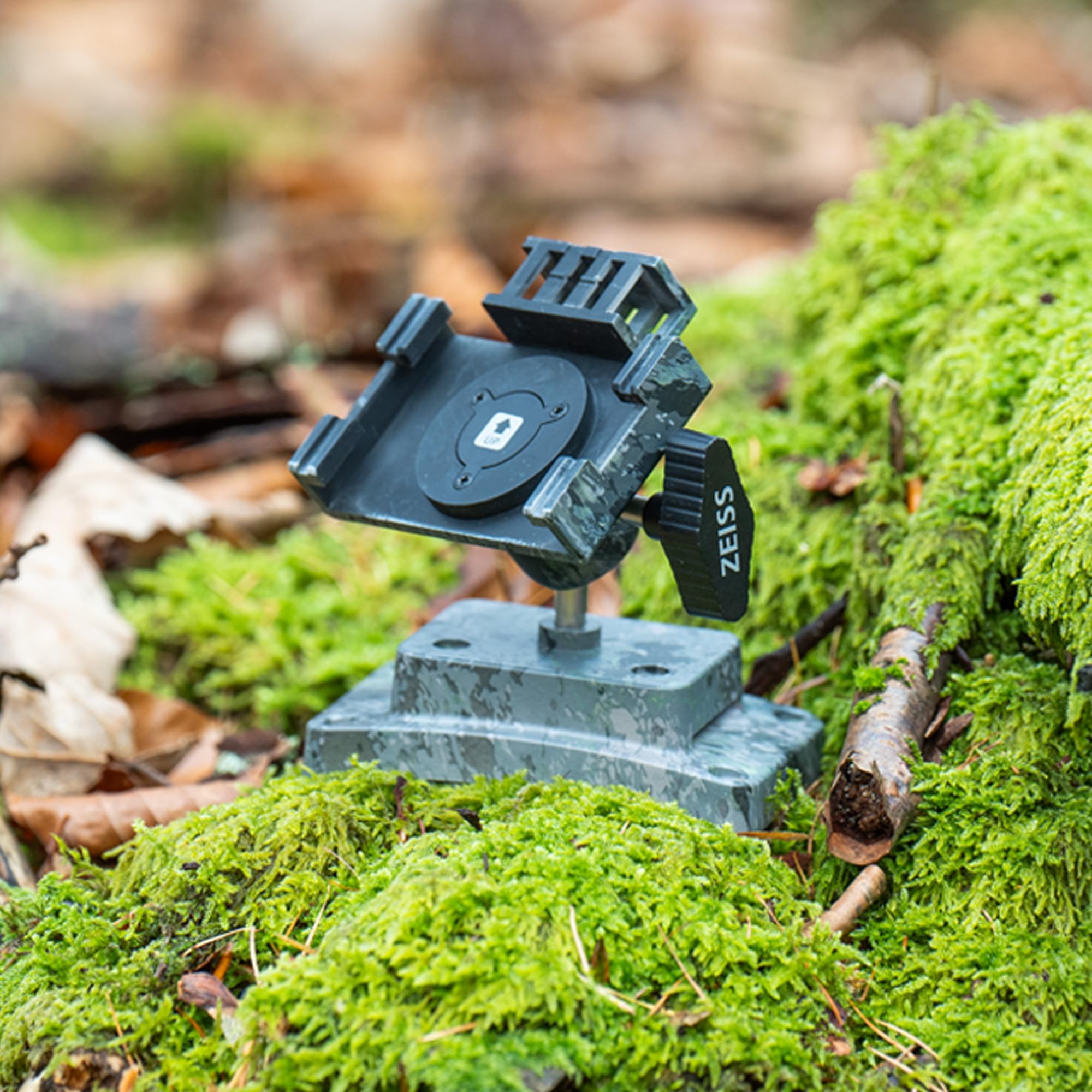Zeiss Vari-Halterung – kompatibel mit Secacam 1 & 3 Wildkamera, abschließbare Kamerahalterung mit Kugelkopf für optimale Ausrichtung, Schutz vor Diebstahl