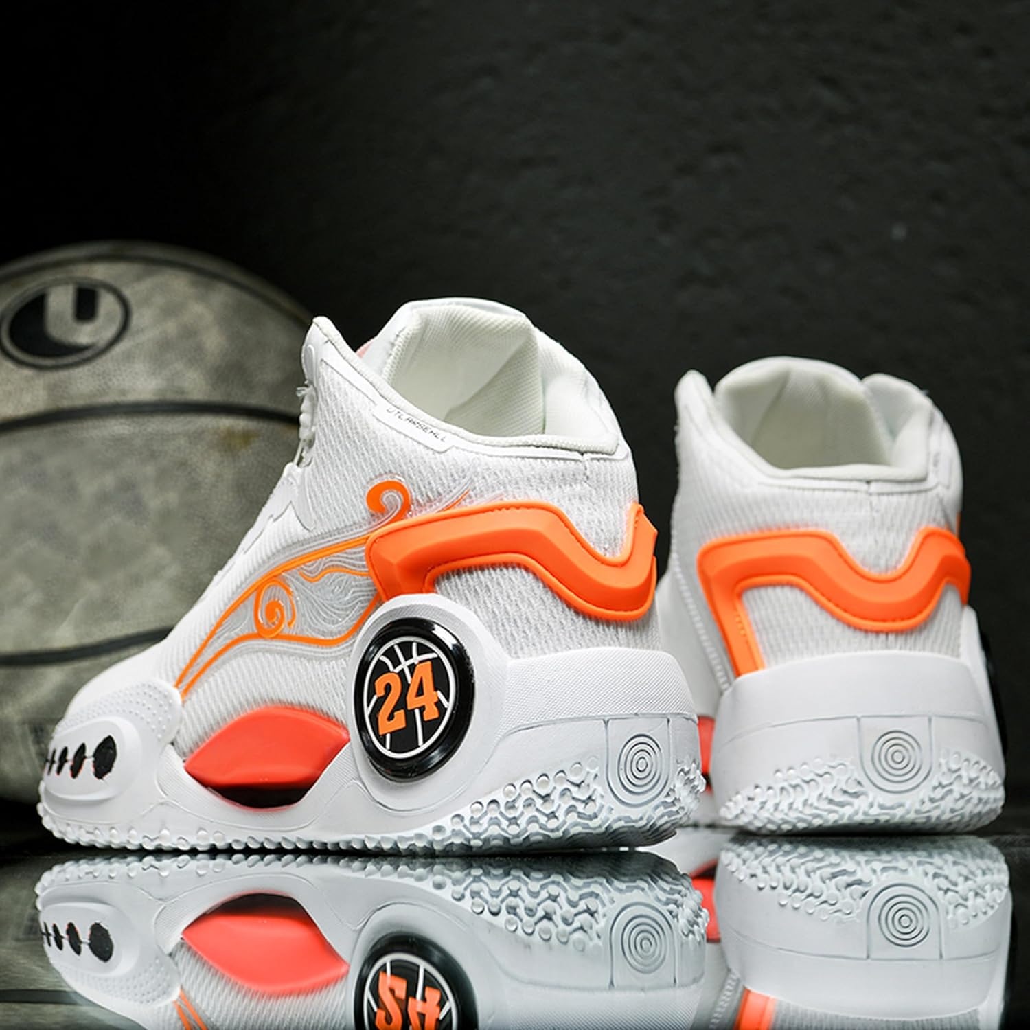 Men's High-Top Basketball Shoes Anti-Slip and Wear-Resistant Soles Running Shoes Graffiti Design Fashionable Sports Shoes - Image 3