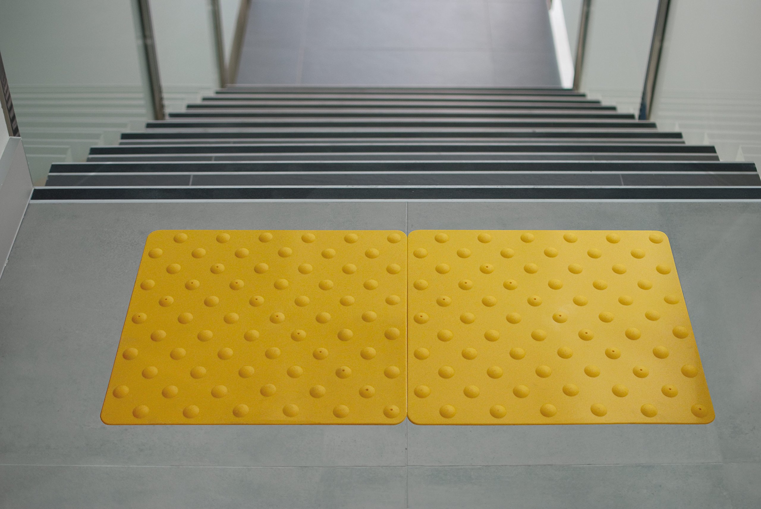 Emac - NOVOGRIP ACCES Baldosas adhesivas para señalizaciones de escaleras - NGRIPVNE