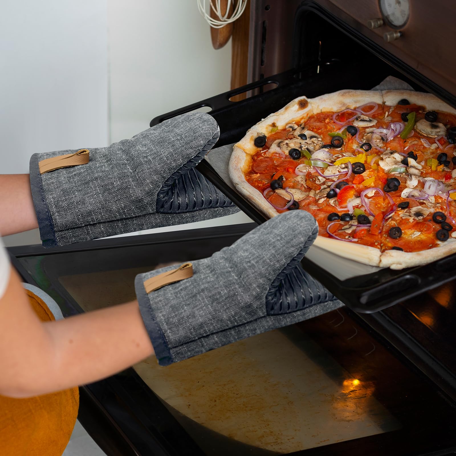 1 par de manoplas de horno, mini manoplas de silicona resistentes al calor hasta 260.0 °C, superficies de agarre antideslizantes y guantes de lazo para colgar para cocina, hornear, barbacoa