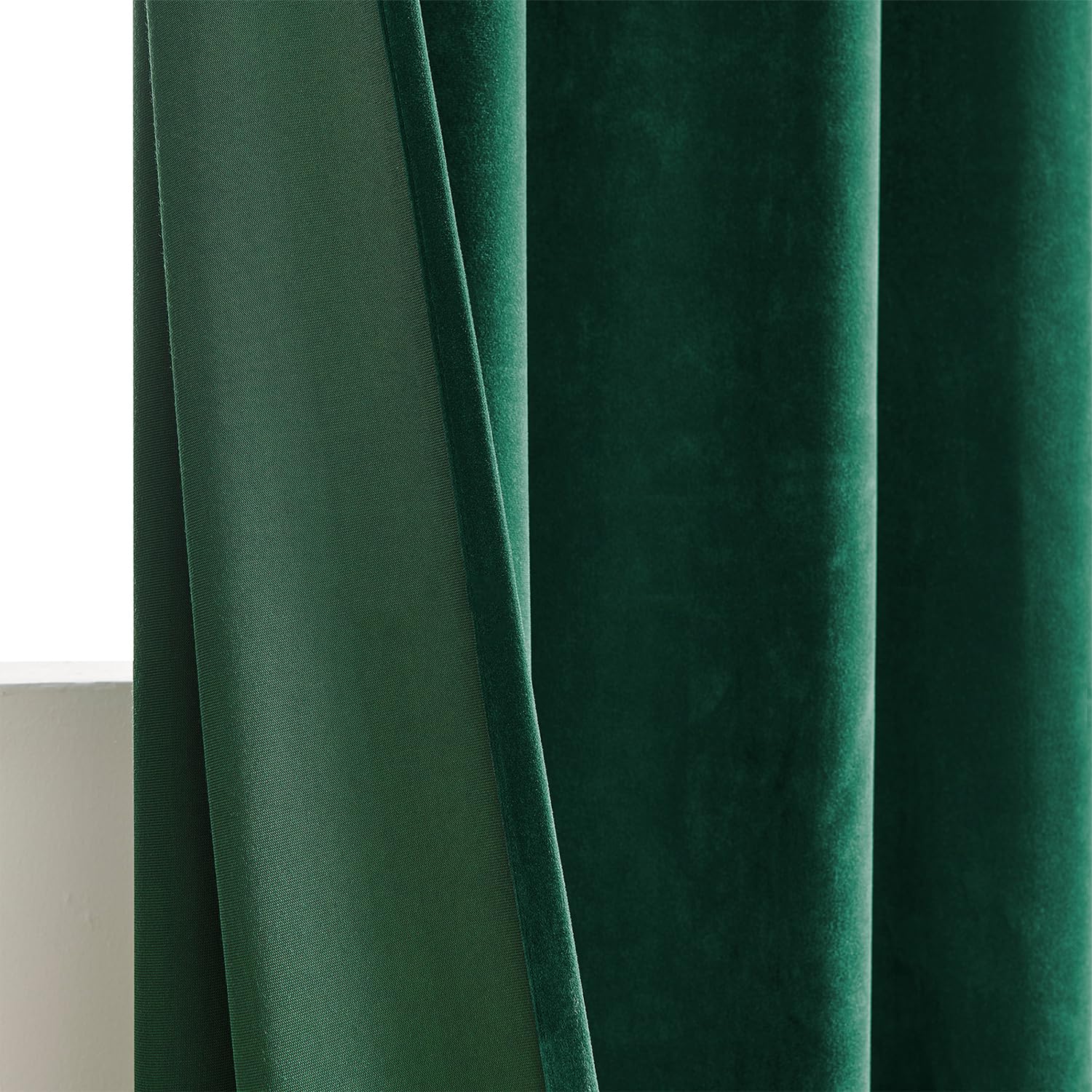 Joydeco Fluwelen gordijnen, met plooiband, set van 2, B 132 x H 280 cm, donkergroen, thermogordijn, koudebescherming, elegante verduisteringsgordijnen, geluidsisolatie, ondoorzichtig, fluweel