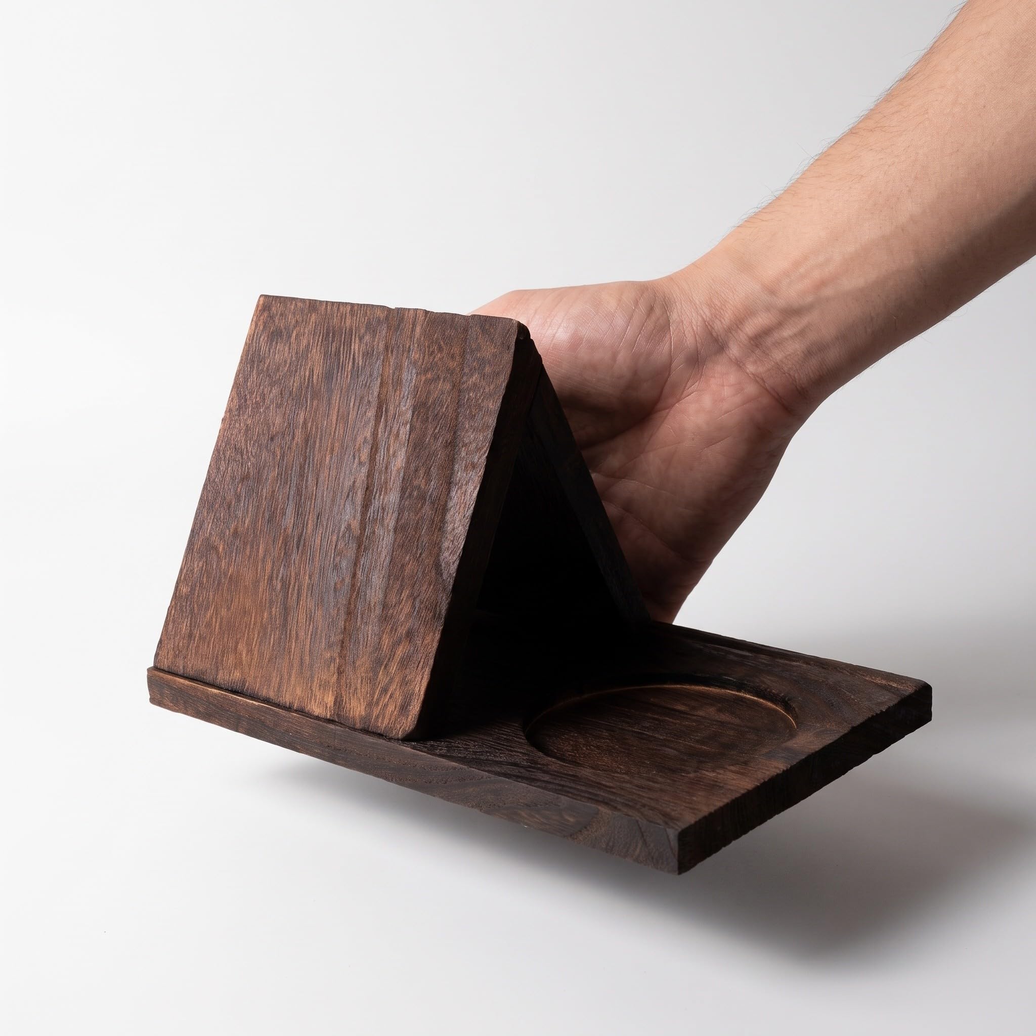 Segnalibro triangolare in legno, piccola libreria con portabevande