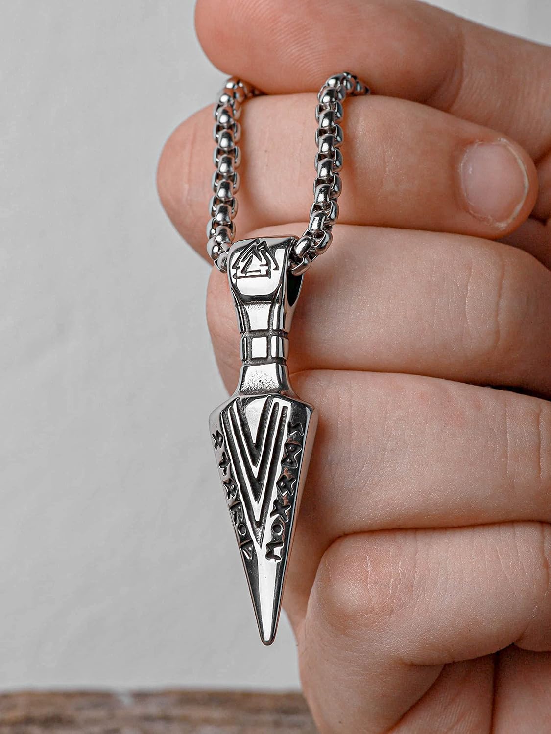 HAQUIL Viking Arrowhead Necklace, Stainless Steel Rune Gungnir Spear Arrowhead Pendant, Box Chain, Jewelry for Men and Women - Image 3