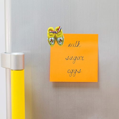 Miniatura 3 de Zapatos de madera de los Países Bajos, imán amarillo (2.5 pulgadas)