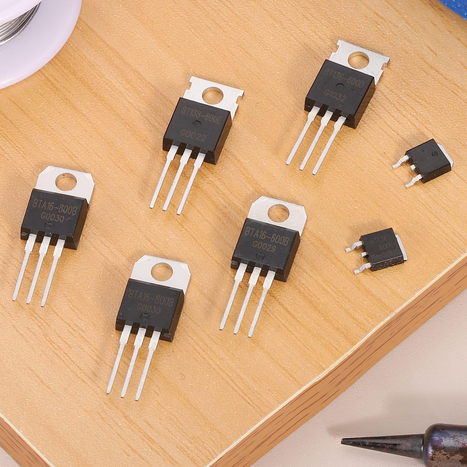 5x BTA16-600B Triac – TO-220, 600V, 16A, Bidirektionaler Thyristor Für Smart Home, Drohnen & Elektronik