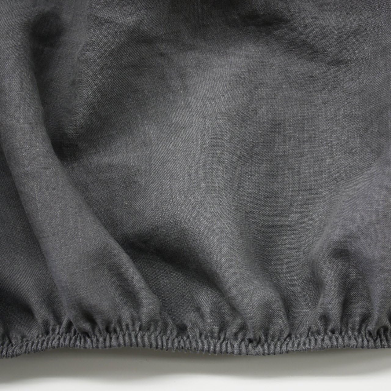 Linoto Linen Fitted Sheet King Size(76"X80"), 100% Flax Linen, Breathable Cooling Bed Sheet, 14 Inch Deep Pocket, Red
