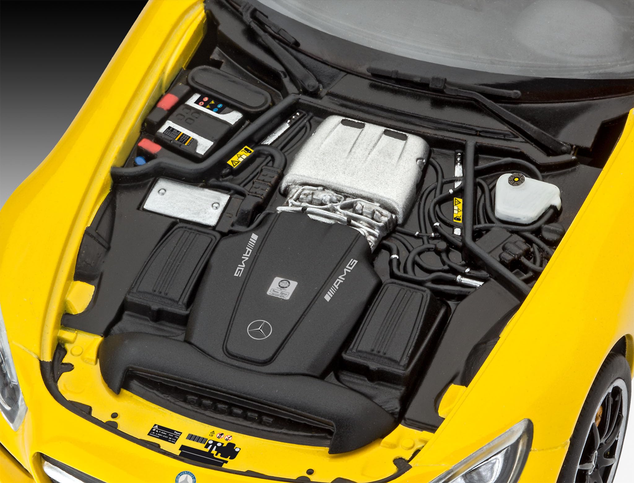 Revell 67028 Modellbausatz Auto 1:24 - Mercedes-Benz AMG GT im Maßstab 1:24, Level 3, originalgetreue Nachbildung mit vielen Details, Model Set mit Basiszubehör, 67028