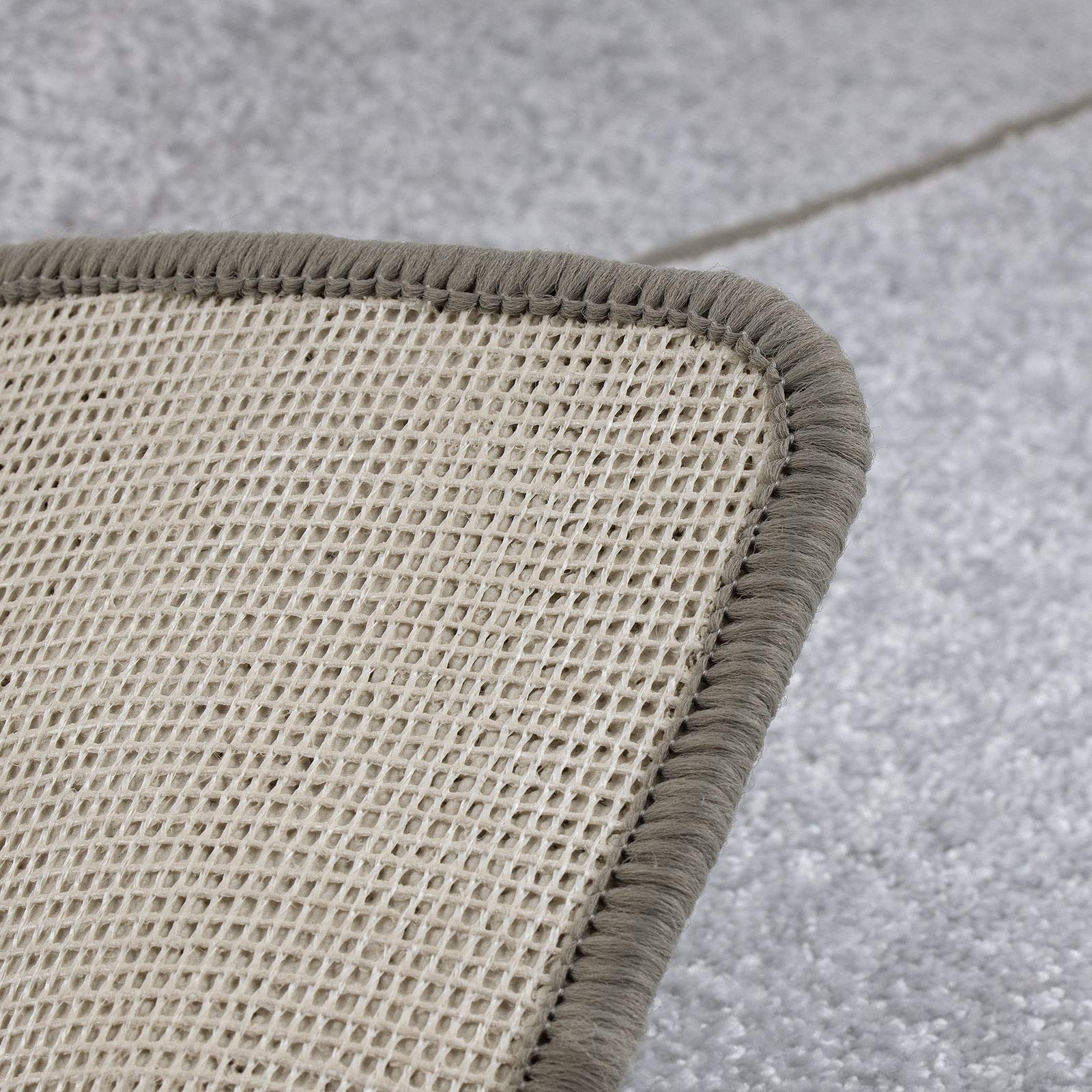 casa pura Tapis de Couloir en Velour Sundae Ultra Doux, Résistant pour Salon Bureau Chambre - Carpette Shaggy Antidérapant Convient à l'usage intensif Durable,Tapis Gris Argenté, 66x600 cm