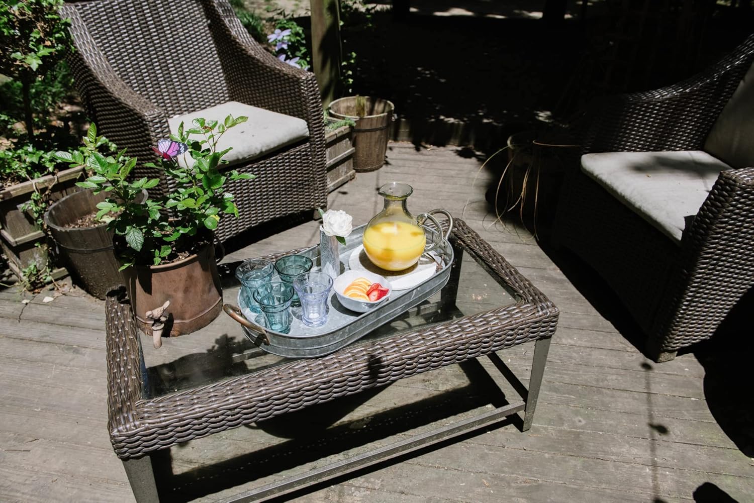 Oval Galvanized Iron Serving Tray with Handles