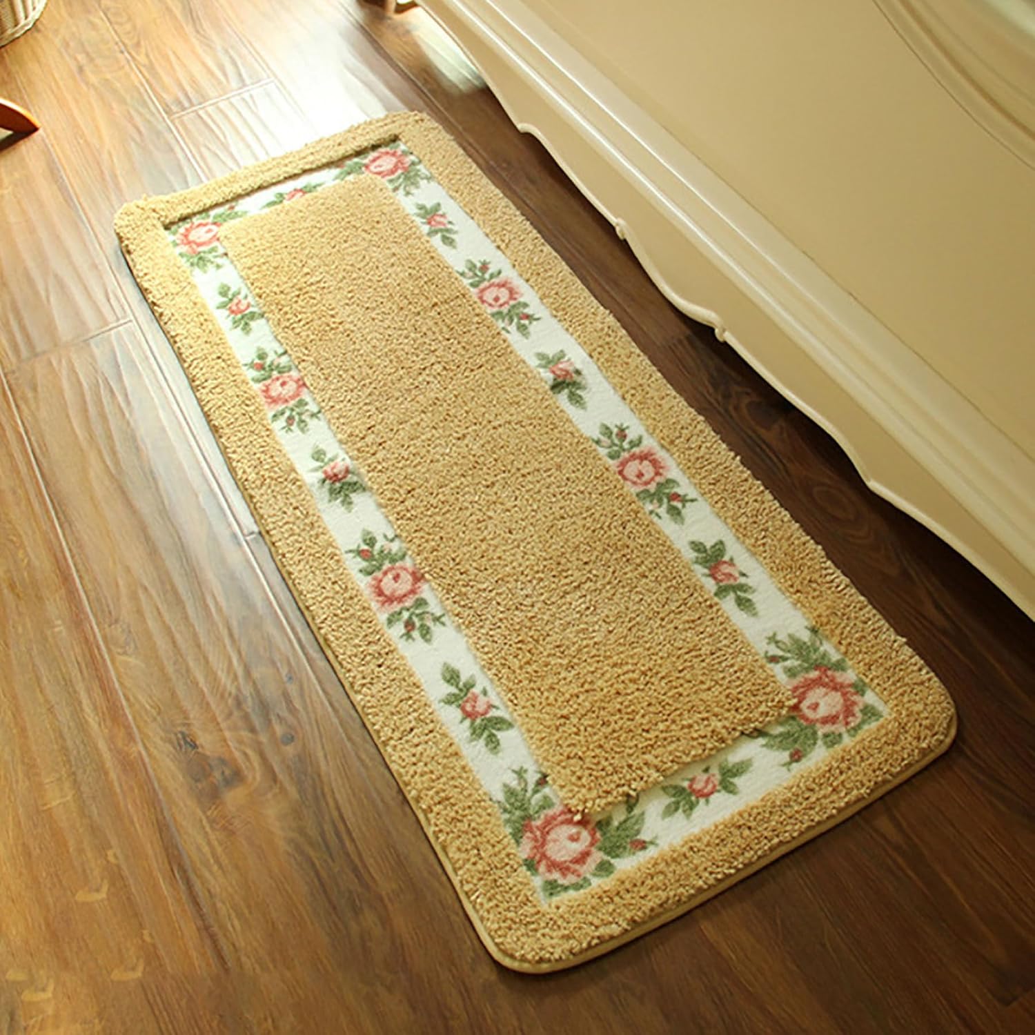 Rose Rug Runner Romantic Rose Flower Carpet Shaggy Area Rugs Bath Mat Flower Mat for Bedroom Kitchen Bathroom 17.71x49.21 Inch Gold