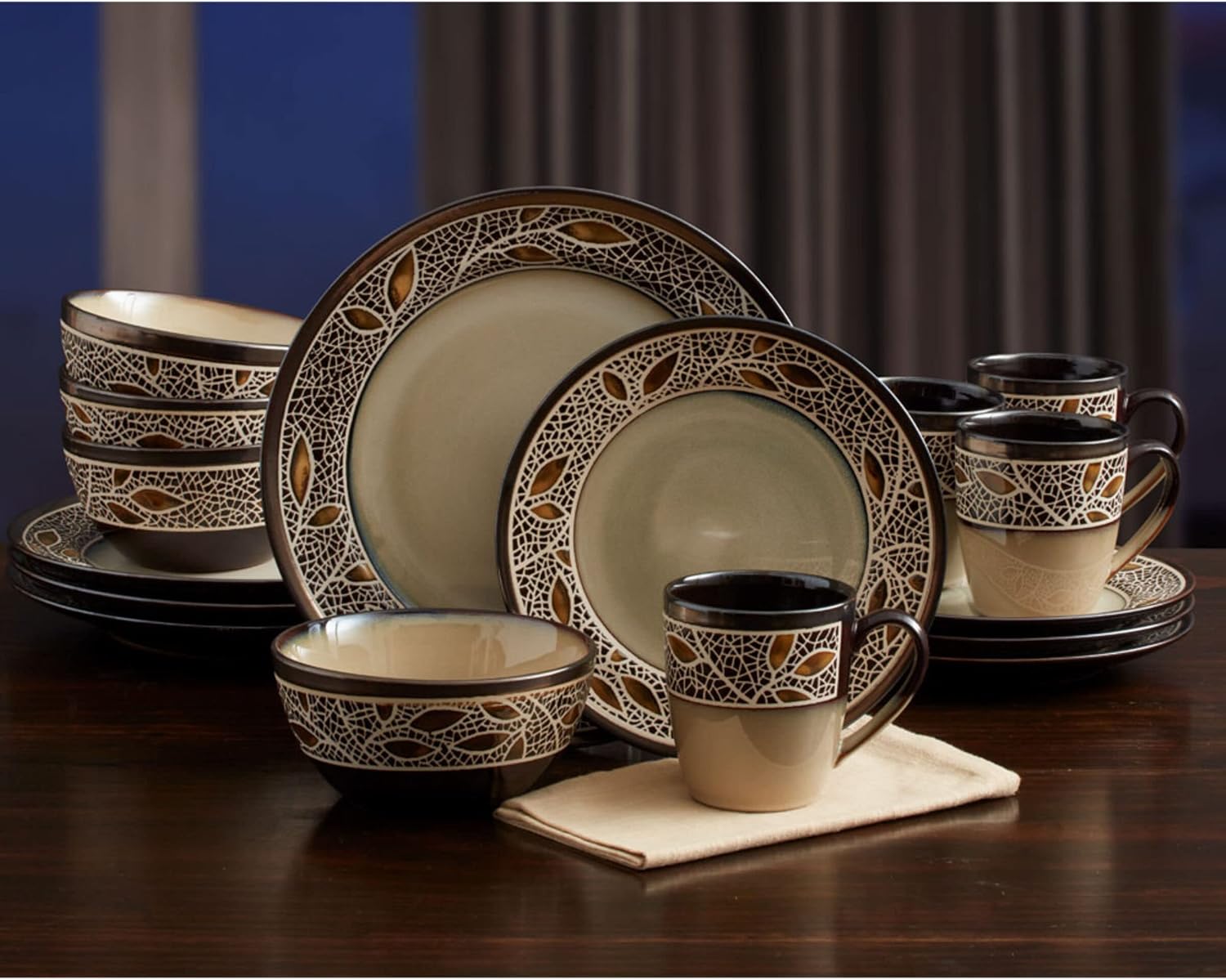 Gourmet Basics Alexandria Dinnerware Set (16 Piece),Tan
