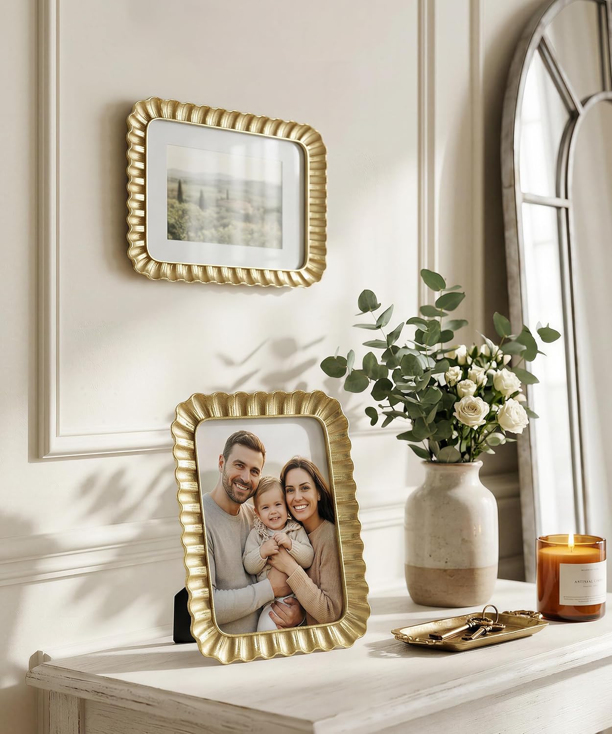 Afuly 5x7 Gold Picture Frame Vintage Antique Photo Frame Resin Curved 5 x 7 Picture Frames Retro Wall Hanging Tabletop Artwork Seashell Design Mothers Day Gift for Mom Grandma Family