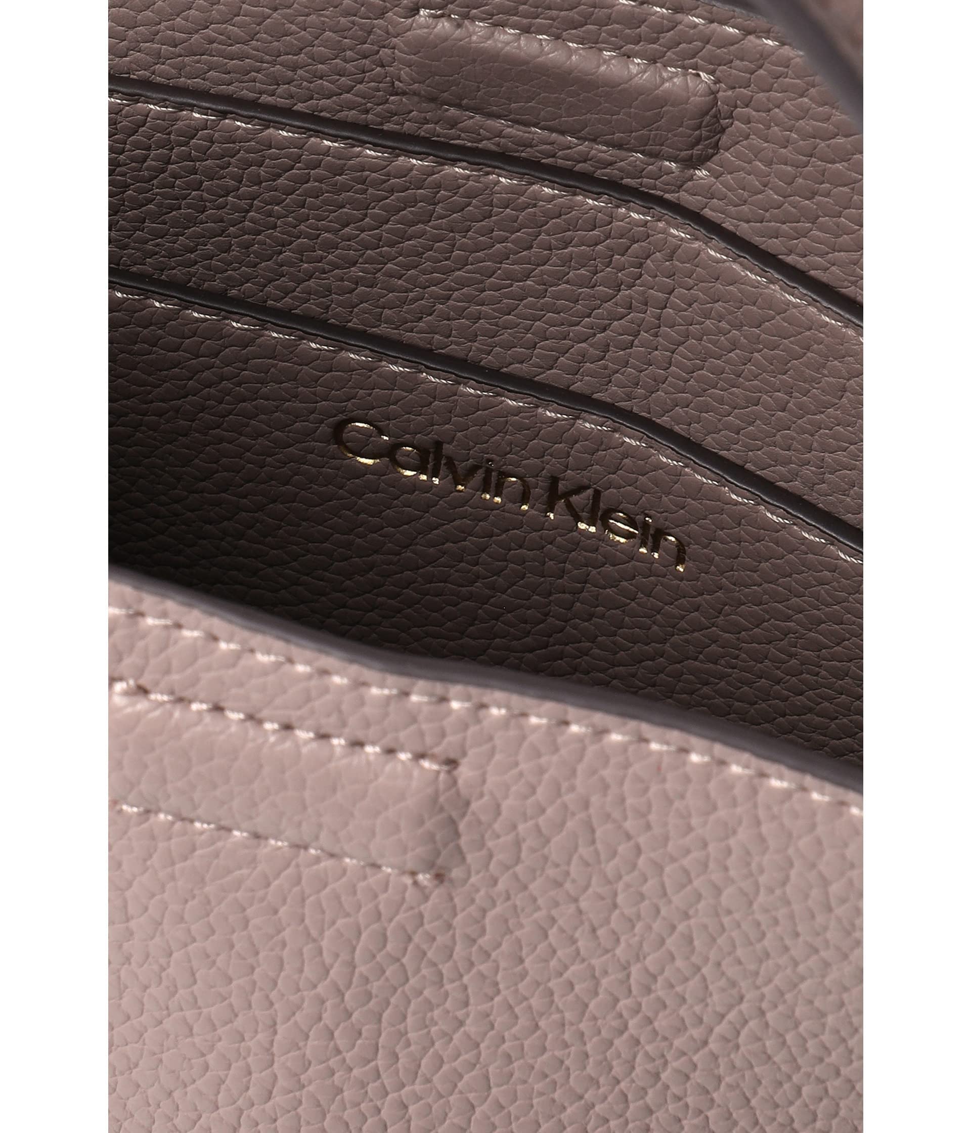 Calvin Klein Estelle Novelty Crossbody Estelle Novelty Bandolera Mujer