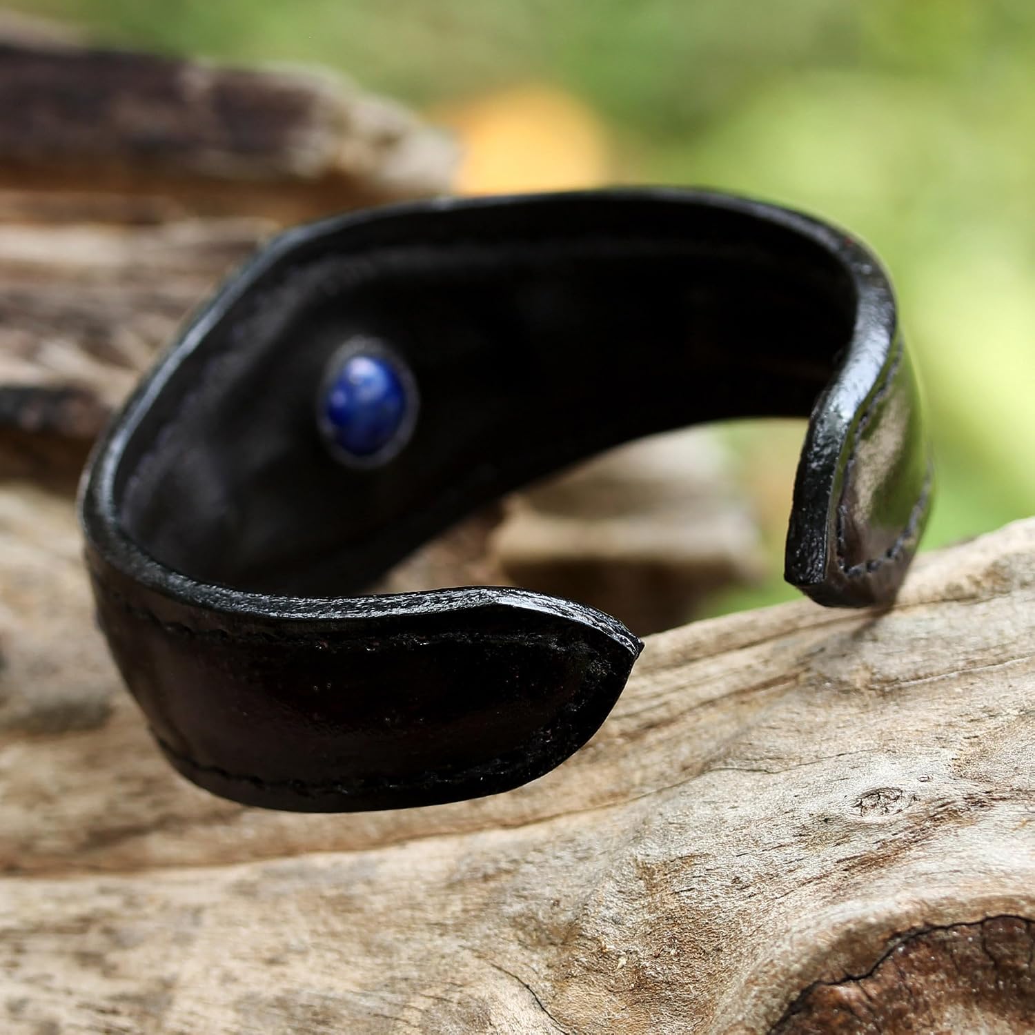 NOVICA Artisan Handmade Lapis Lazuli Cuff Bracelet in Leather Thailand [18 in L 1 mm W Pendant(s) 0.8 in L x 0.9 in W Extender 1 in L] ' Power Blue'
