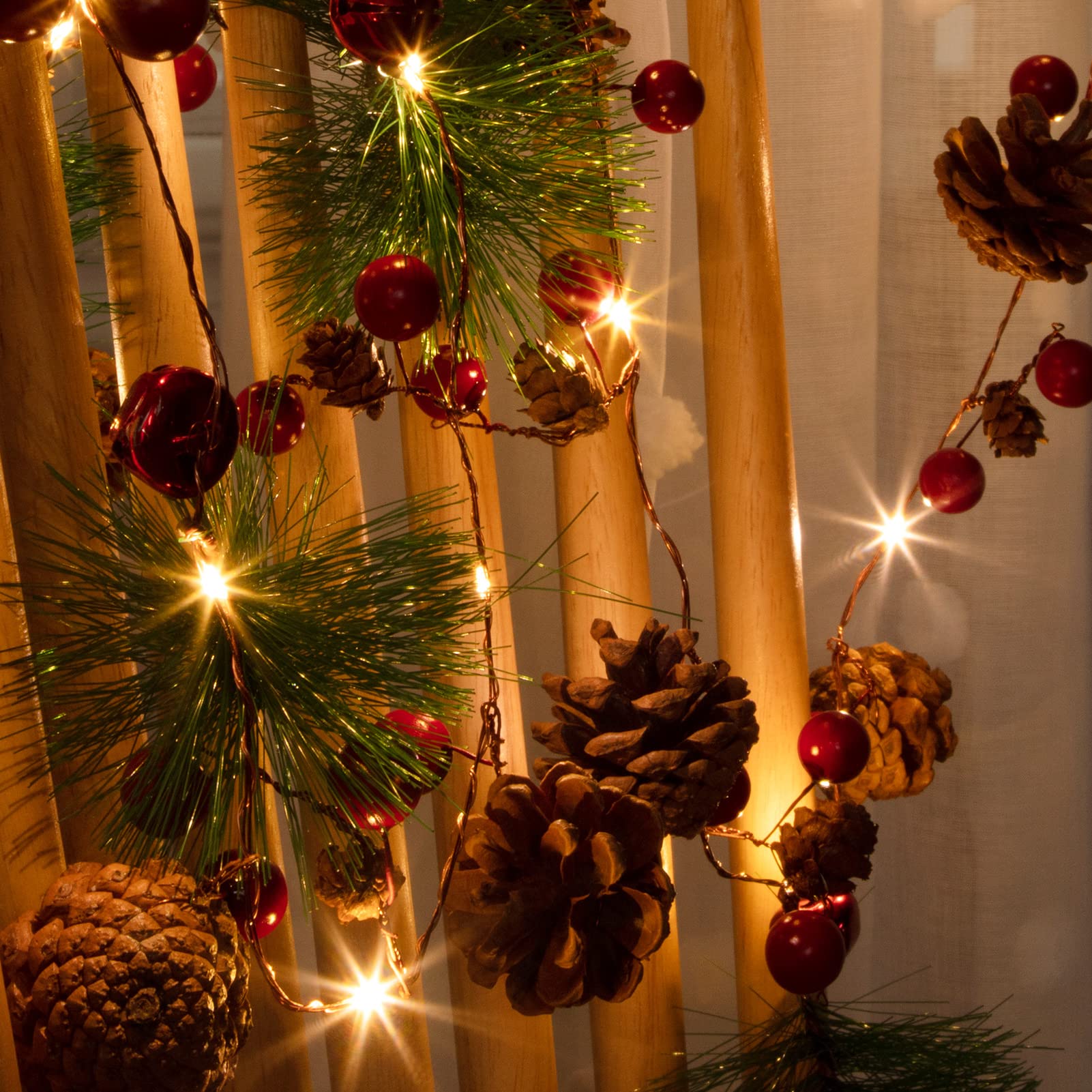 2 PACK】LITAKE Christmas Pine Cone Garland, 20 LEDs Christmas String Lights with Battery Operated, Garland Fairy Lights with Pine Cones, Red Berries, Decoration Garland Lights Xmas Tree Party New Year : Amazon.ca: