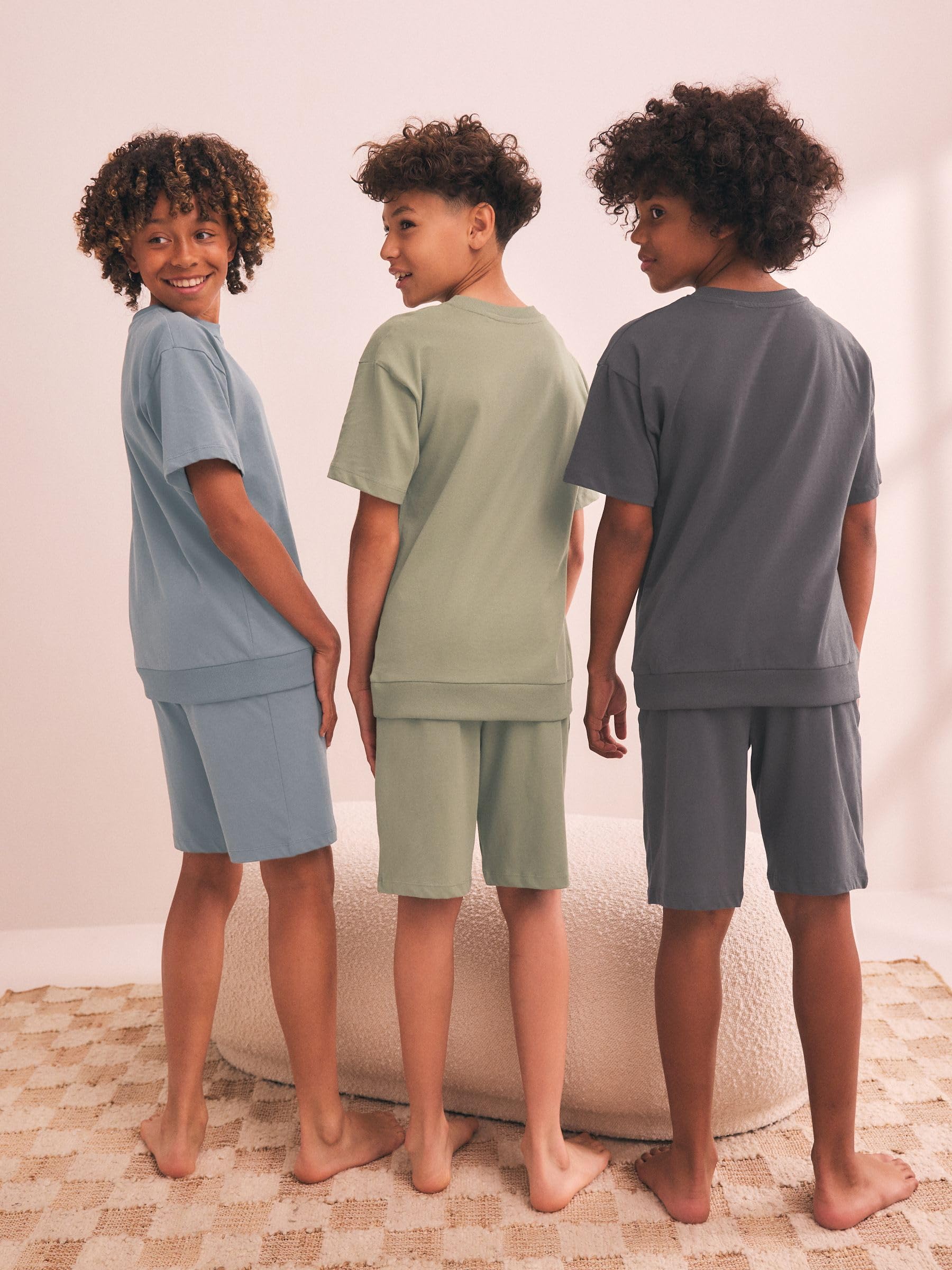 NEXT Jungen Kurzer Schlafanzug aus 100% Baumwolle, 3er-Pack