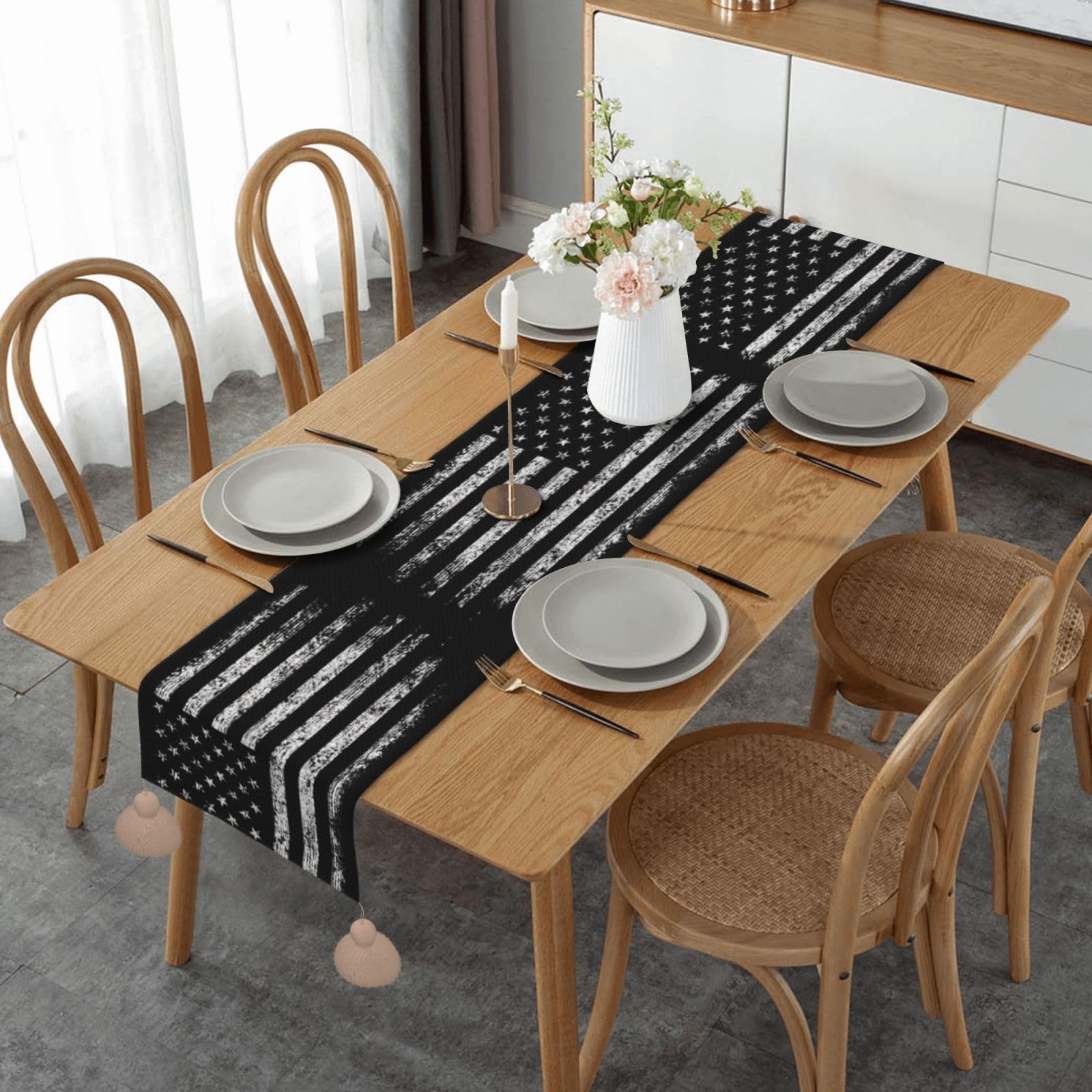 Chemin de table rustique camouflage américain, la solution pour une table de Noël originale