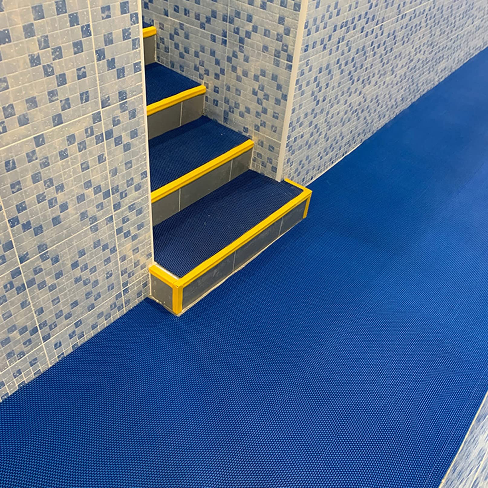 GTHTUHFD Non Slip Swimming Pool Mats 3X10 Ft Commercial Grade Anti Fatigue Floor Mat With Heavy Duty Drainage Ideal For Wet Areas Garage Restaurant Kitchen Bathroom Patio And Hall,Blue