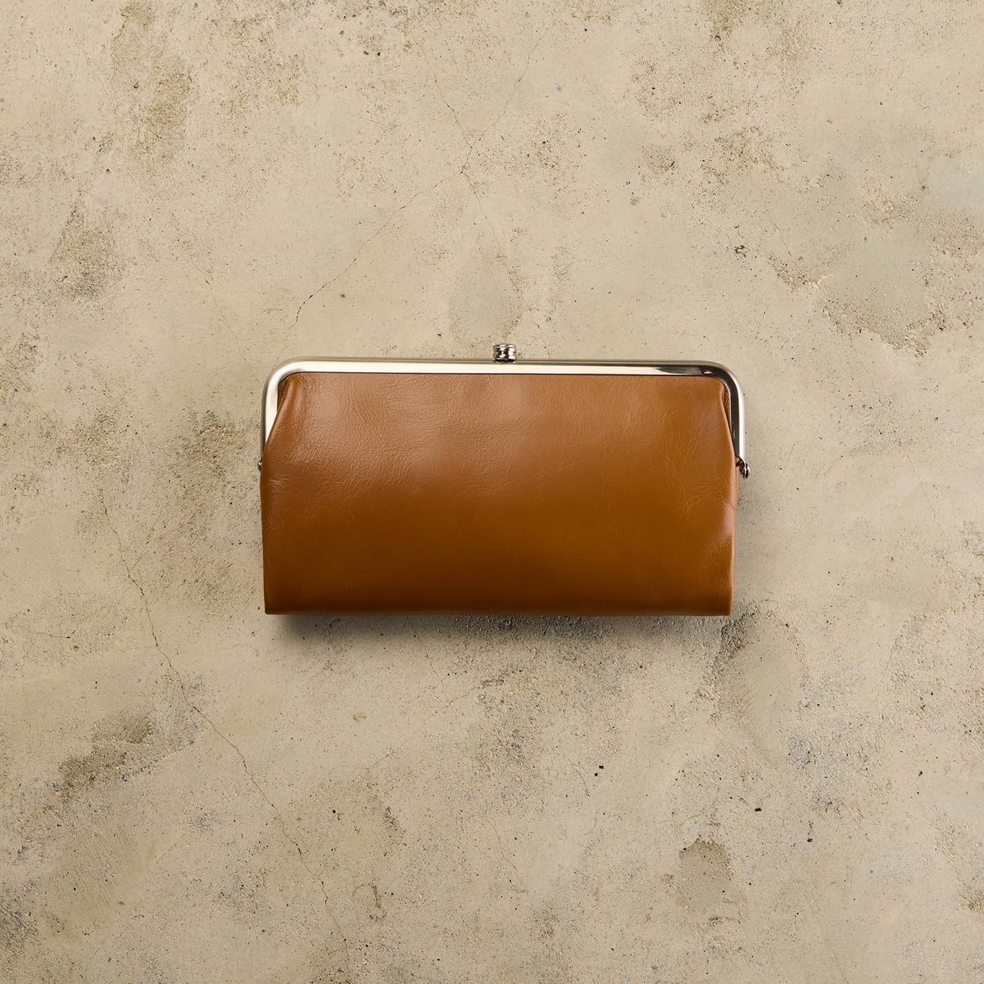 HOBO Lauren Leather Clutch Wallet for Women - Image 9