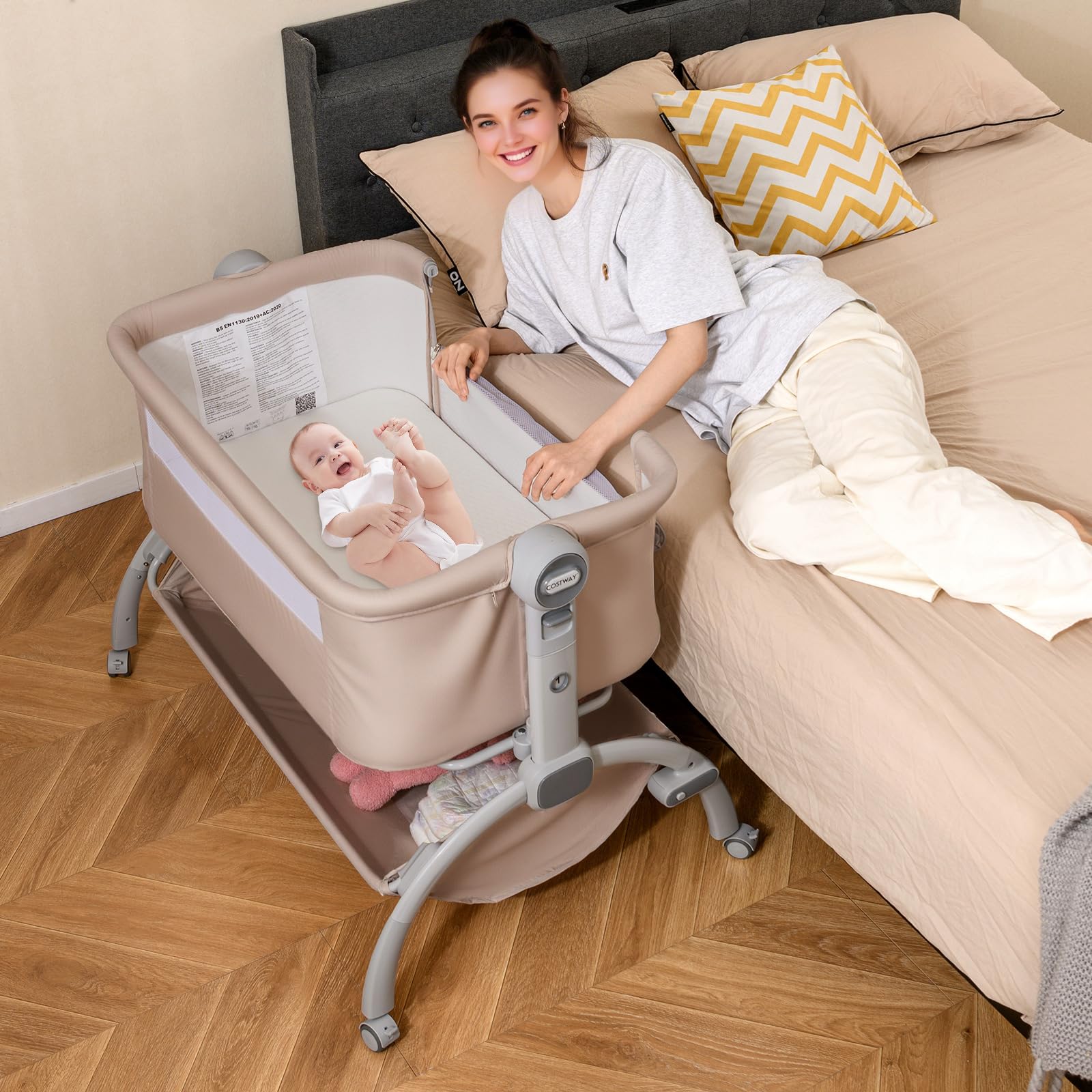 LIFEZEAL Cododo regolabile in 7 altezze, culla pieghevole con borsa portaoggetti, culla in tessuto Oxford con materasso e ruote universali, capacità 9 KG, 95x65x73,5-85,5 CM (beige)