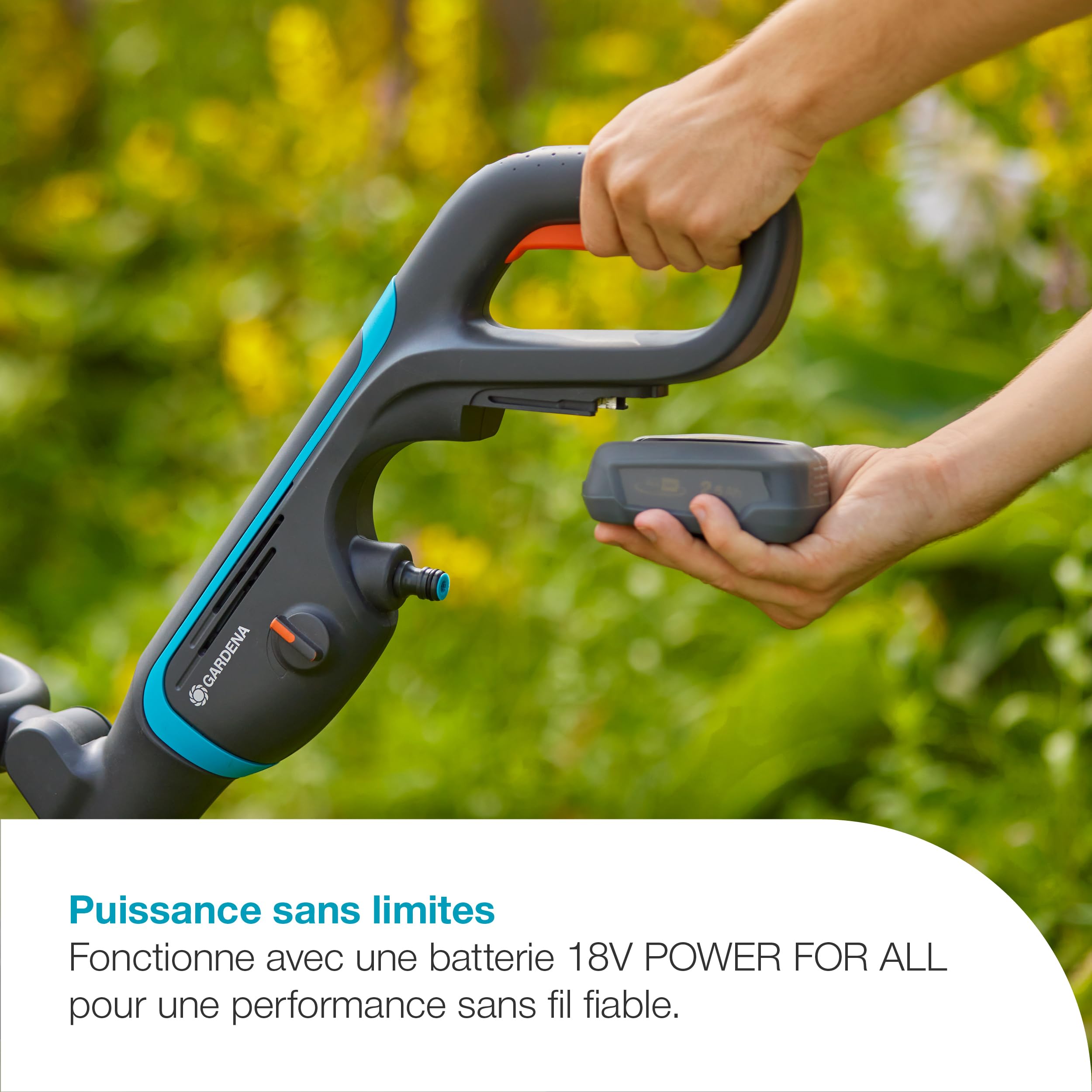 Gardena Nettoyeur de terrasse AquaBrush 18V/P4A - Universal - sans chargeur ni batterie: Extérieur, Surfaces universelles, Profil de brosse optimisé, Commande à un bouton, Sans fil (14842-55)