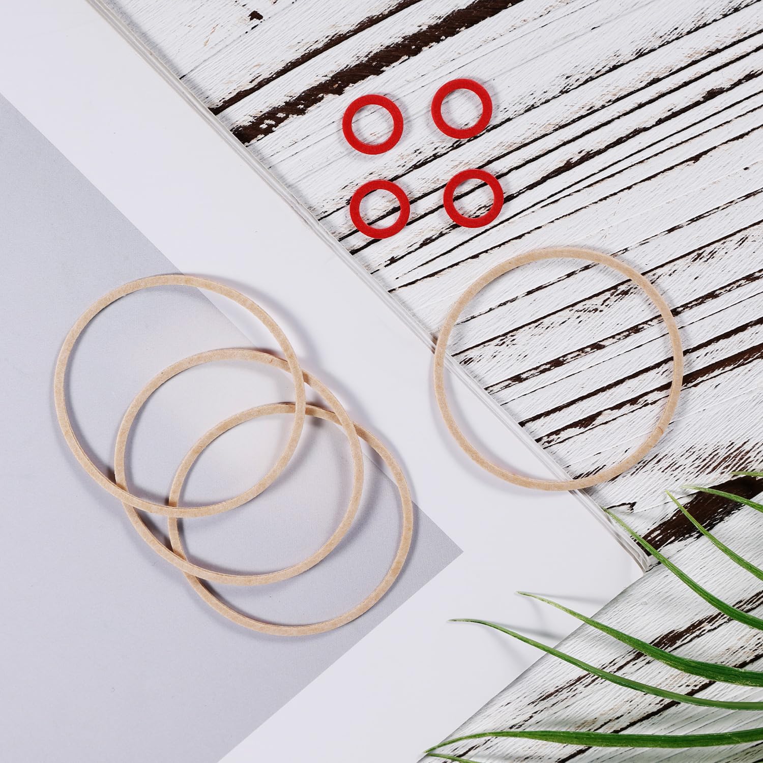 4Pcs Carburetor Float Bowl Gasket Kit, Carburetor Bowl Gasket Lawnmower Parts Carburetor Accessories for G150, G200, G300, G400, GC190, GCV135, GCV160, GCV190, GSV190, GV150, GV200, GV400