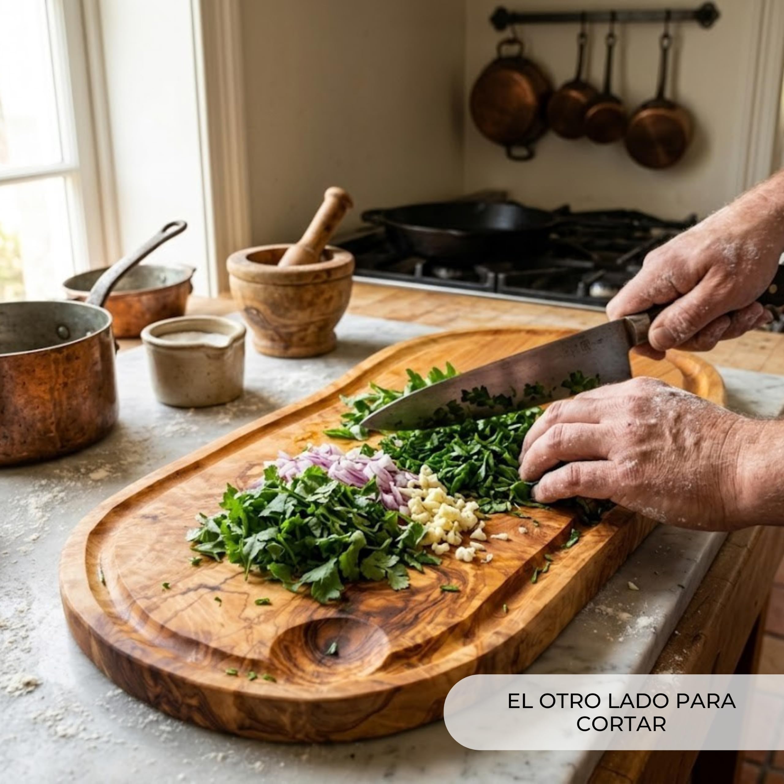 Erreke Tabla de Madera de Olivo Natural con Ranura, 43 x 21 cm, Uso Diario | Tabla Madera Cocina. Reversible con Canal para Jugos. Servir y Picar Carne Quesos. Estilo Mediterráneo. Para Cocina y Mesa