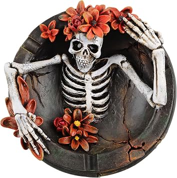 Resin Ashtray, Skull Shaped Ashtray Home Ashtray Suitable for Outdoor, Garden and Bar