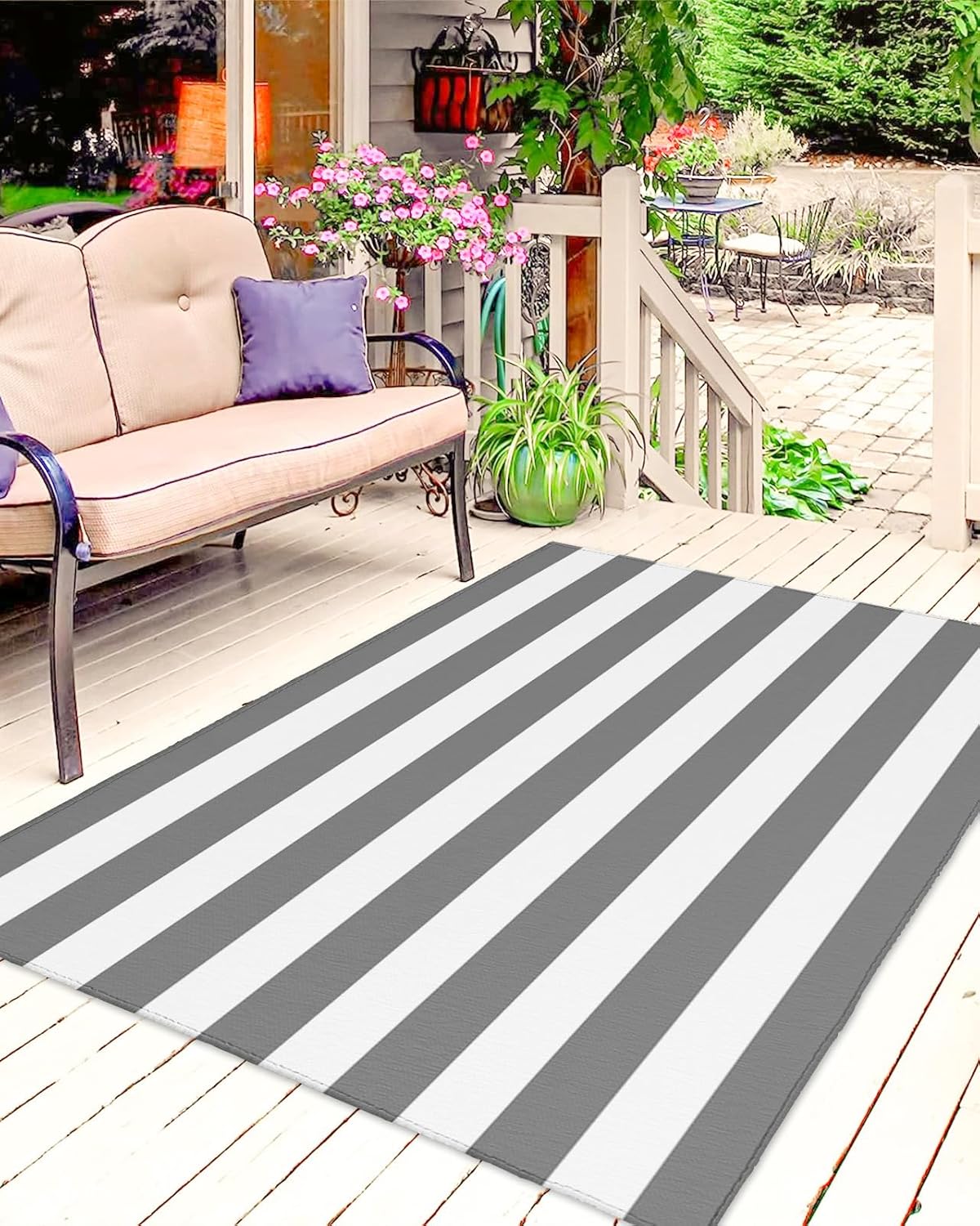 Christmas Outdoor Rug, Large Floor Mat Green and White Stripe Non Slip Area Rug Rubber Backing Quick Dry Clearance Carpet for Camping Rugs, Patio, Garden, Lawn, Deck, Porch, 4' x 6'