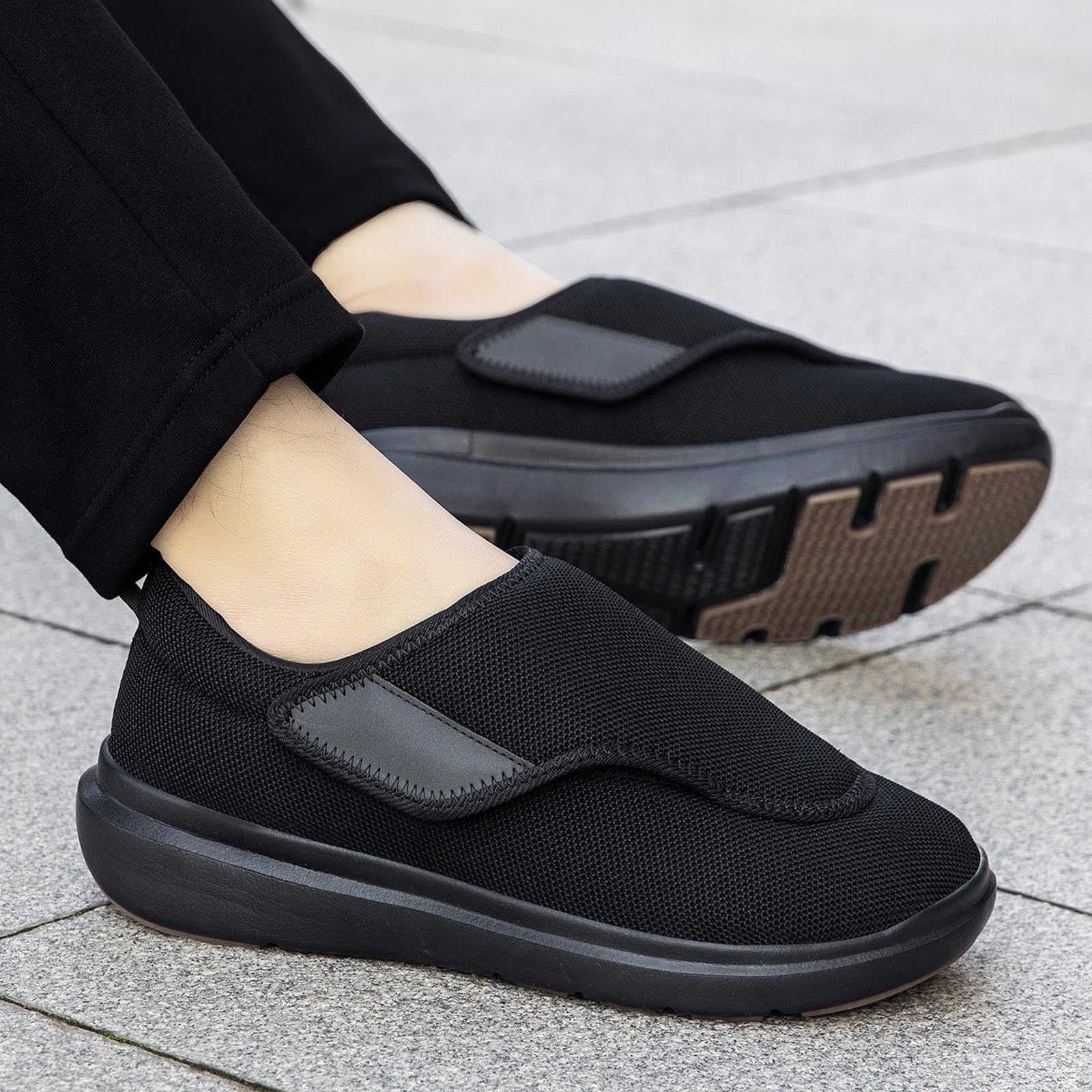 Zapatillas Diabéticas Hombre Mujer Extra Anchos Ligero Ajustable Ortopédico Zapatos de Caminar Anciano Paseo Antideslizante por Casa Aliviar el Dolor de Pies