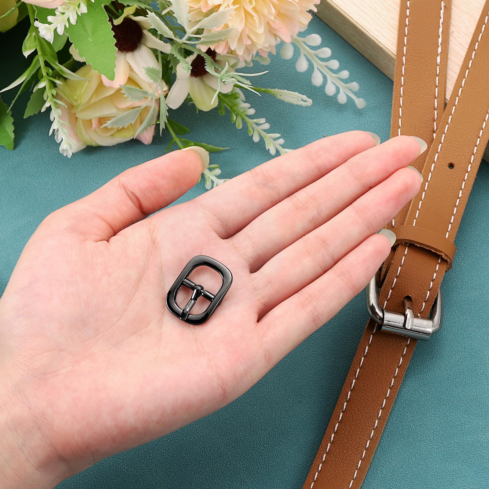 Uxcell 8Pcs 0.47" Metal Roller Buckle, Single Prong Belt Buckle Oval Center Bar Buckles for Leather Craft Accessories Black - Image 4