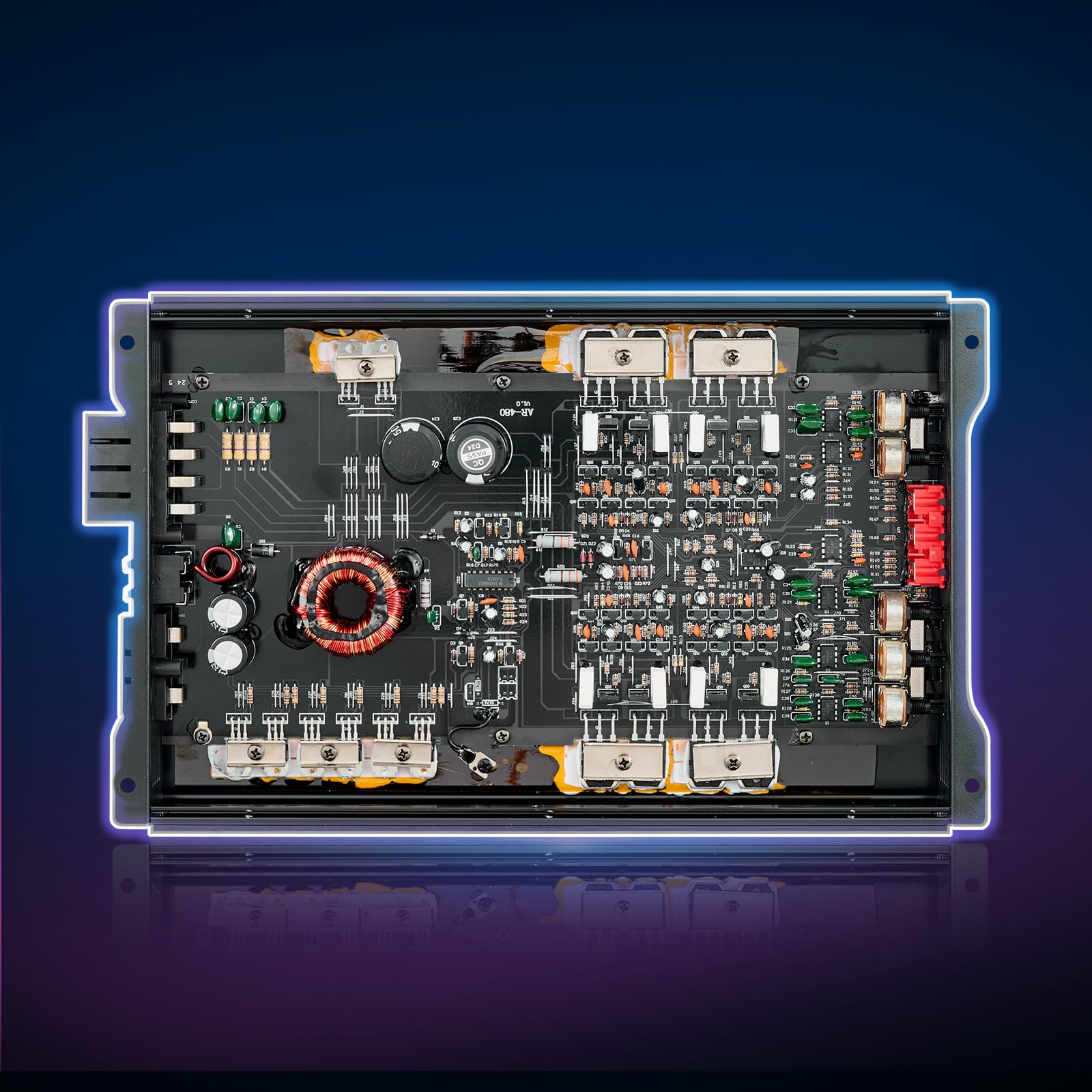 VEVOR Amplificador para Automóvil 4 Canales Clase AB Máximo 4 x 250W a 4 ohmios y 4 x 500W a 2 ohmios, Amplificador Estéreo de Audio para Coche Puenteable para Sedán SUV Camioneta Vehículo Todoterreno