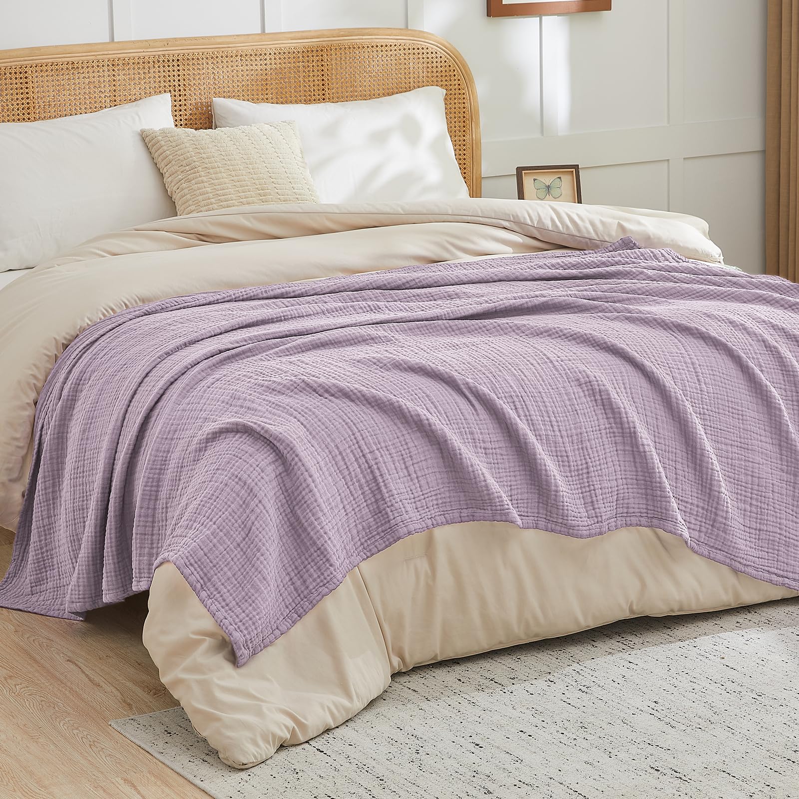 EMME Copriletto in Musolina 150x200 cm – 4 Strati di Tessuto Melange, Oeko-TEX 100, Morbida Copriletto & Coperta da Letto in Cotone per Divano e Letto, Melange Lavanda